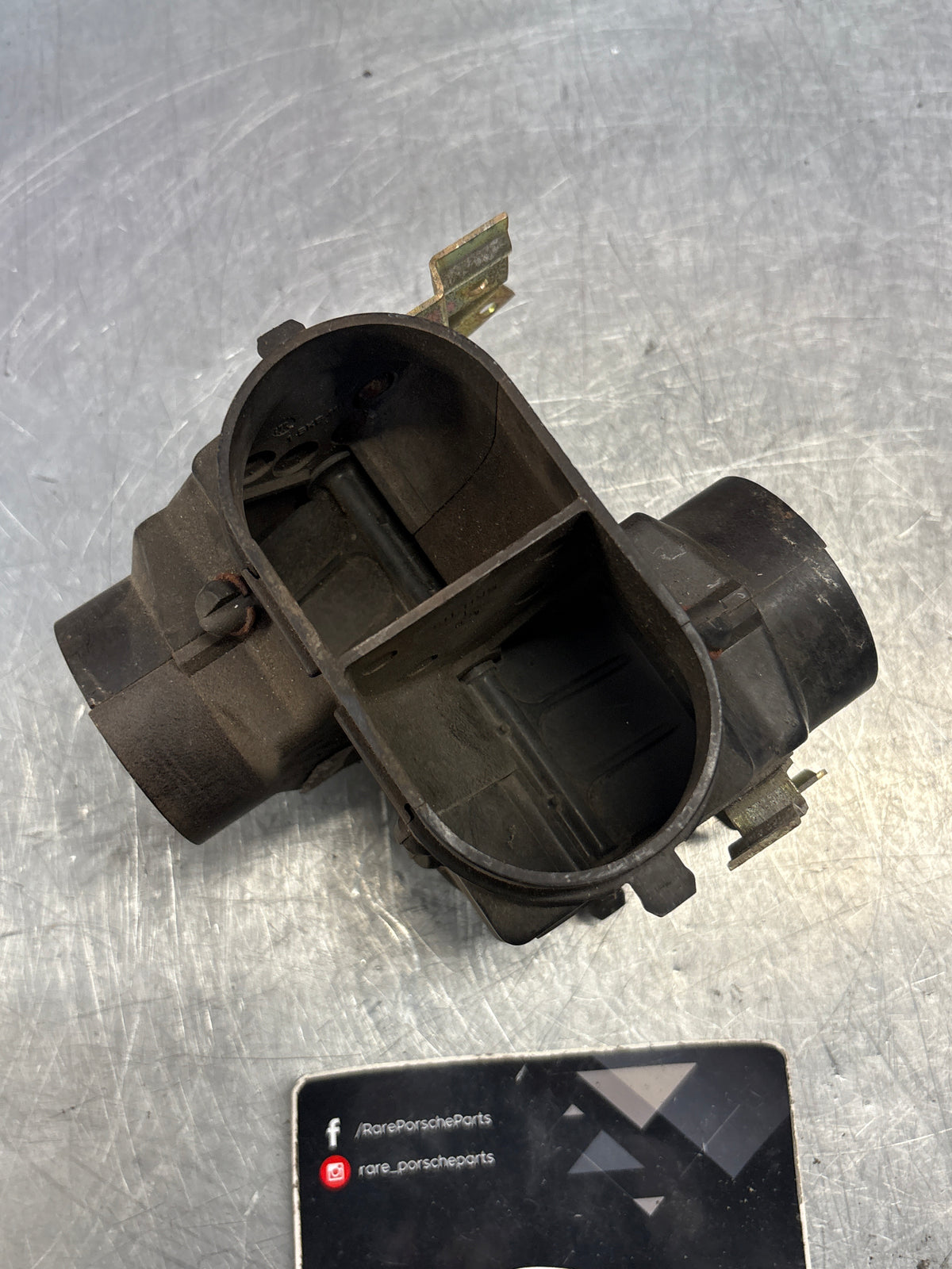 Porsche 914 front left air control box, 91457114910 Used