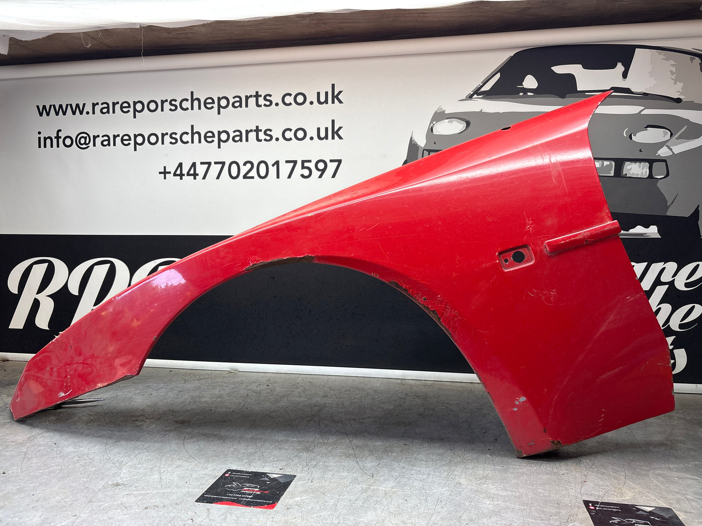 Porsche 944 early left front wing, please see photos, used