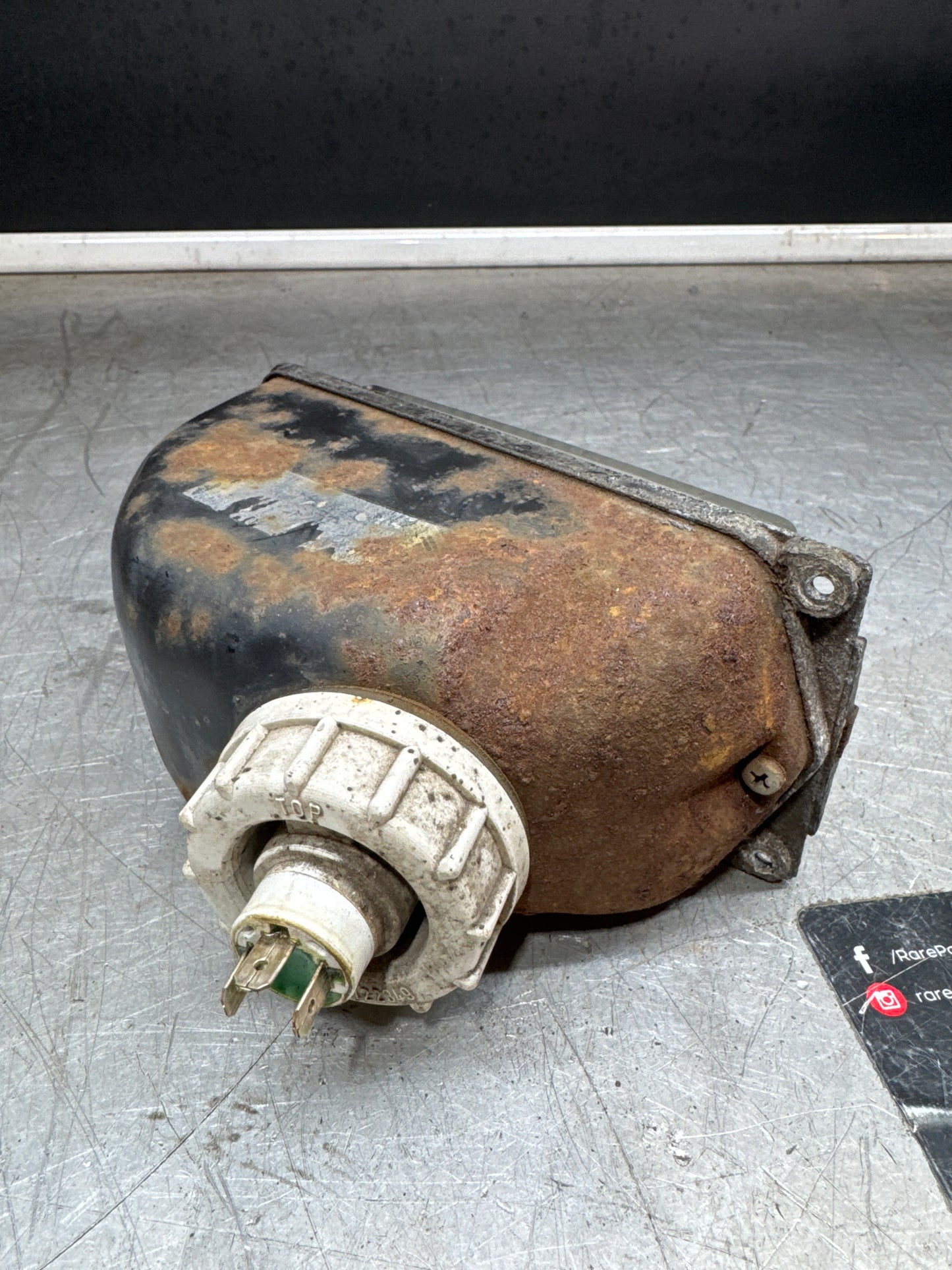 Porsche 924 Front right driving light, Used 477941752D