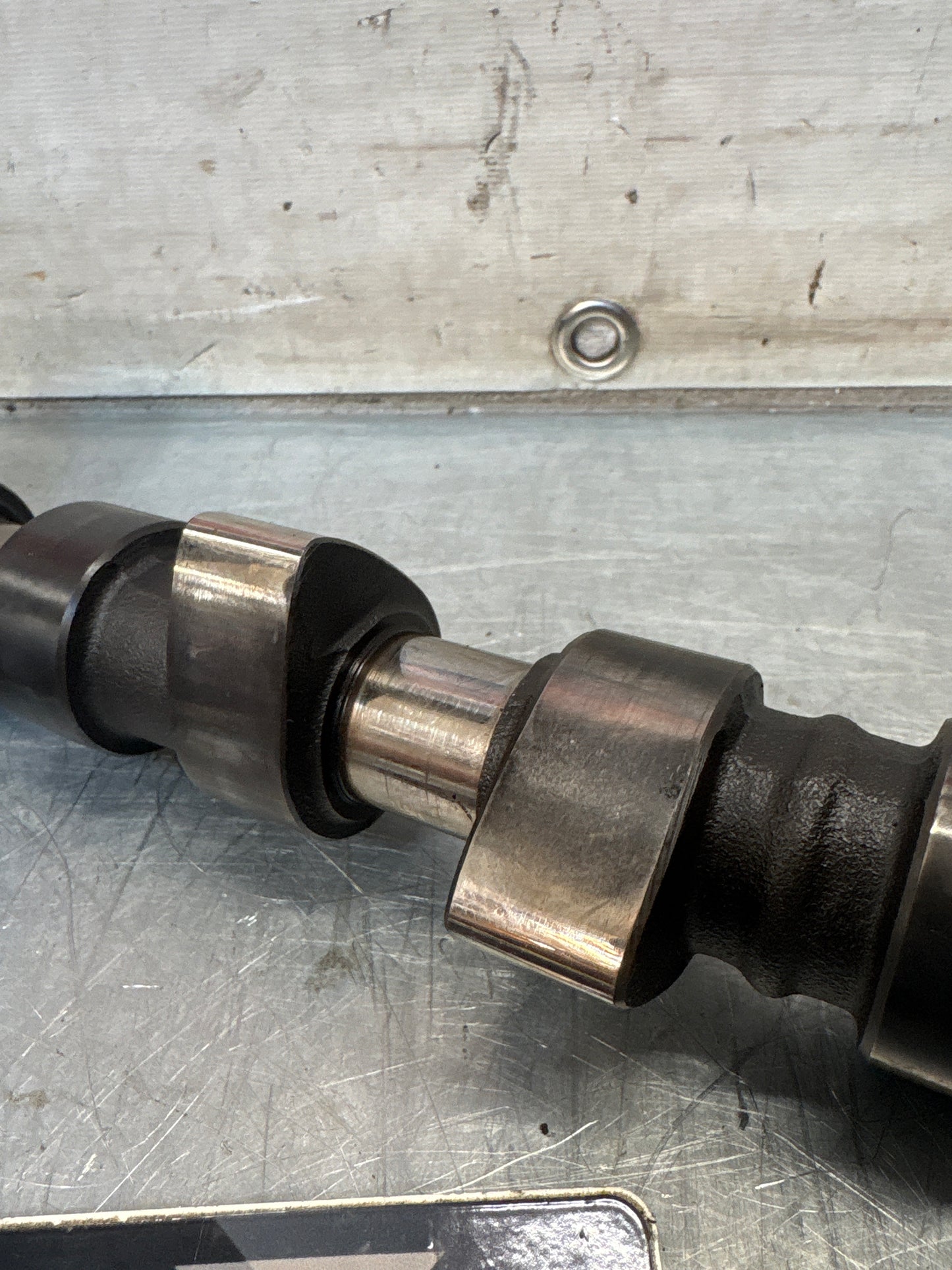 Porsche 924 / 924 Turbo camshaft 046109021 used