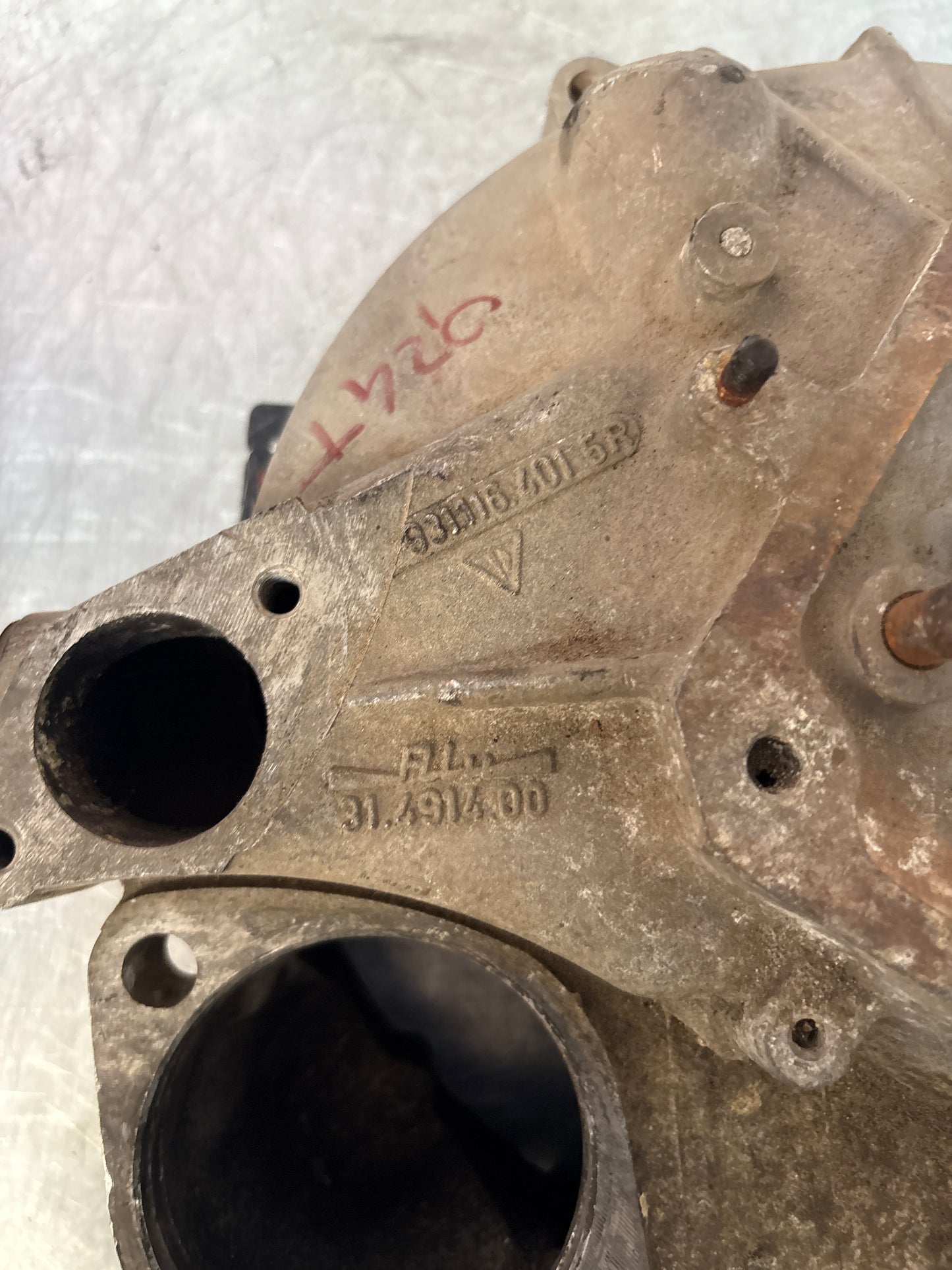 Porsche 924 Turbo bell housing, used 9311164015R