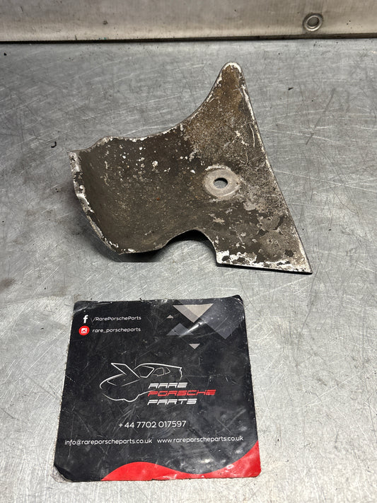Porsche 928 S right side Buffle plate 92834138405. used