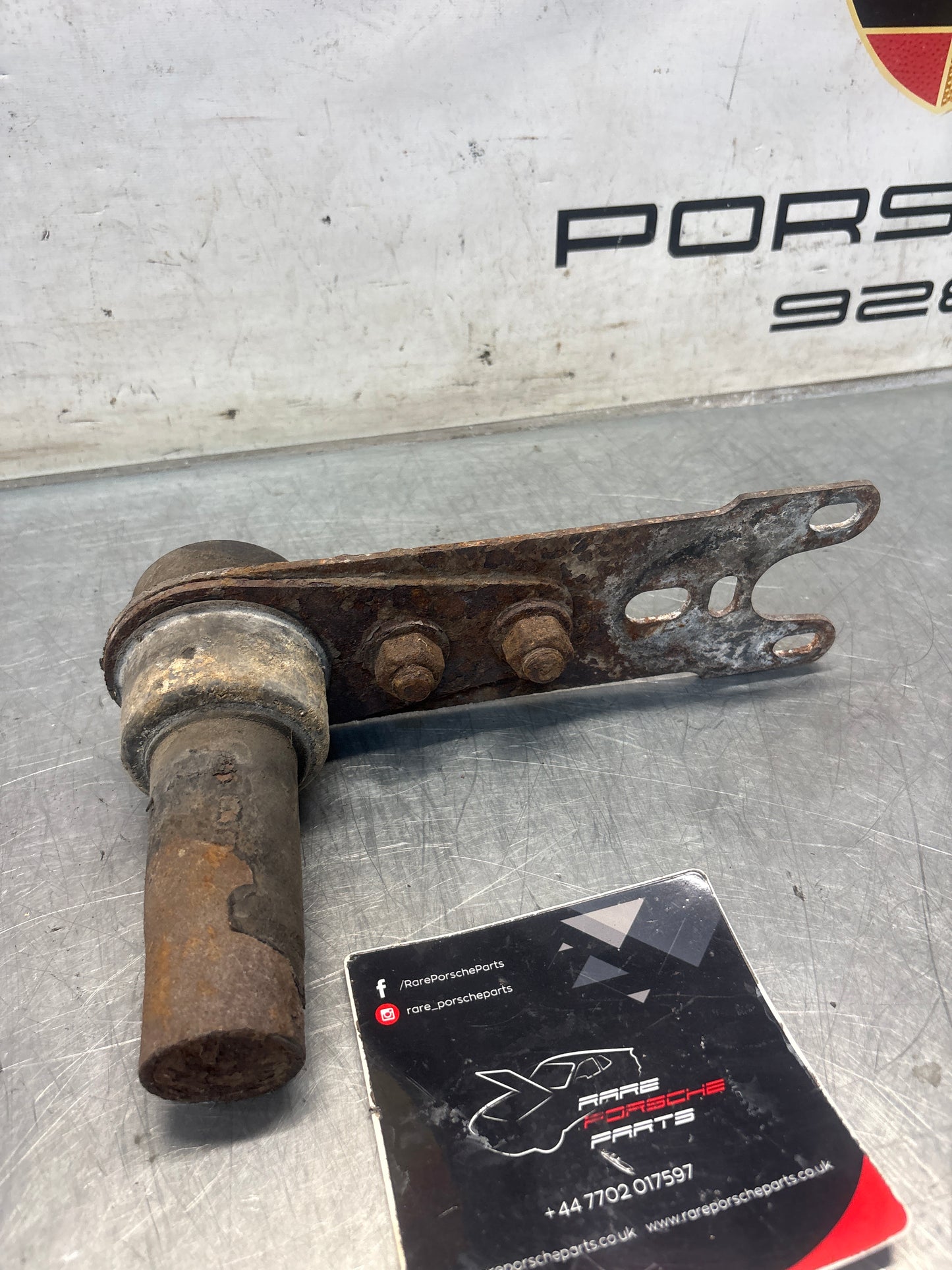 Porsche 944 85.5- / 924S 86-88 trailing arm, used 95133302100