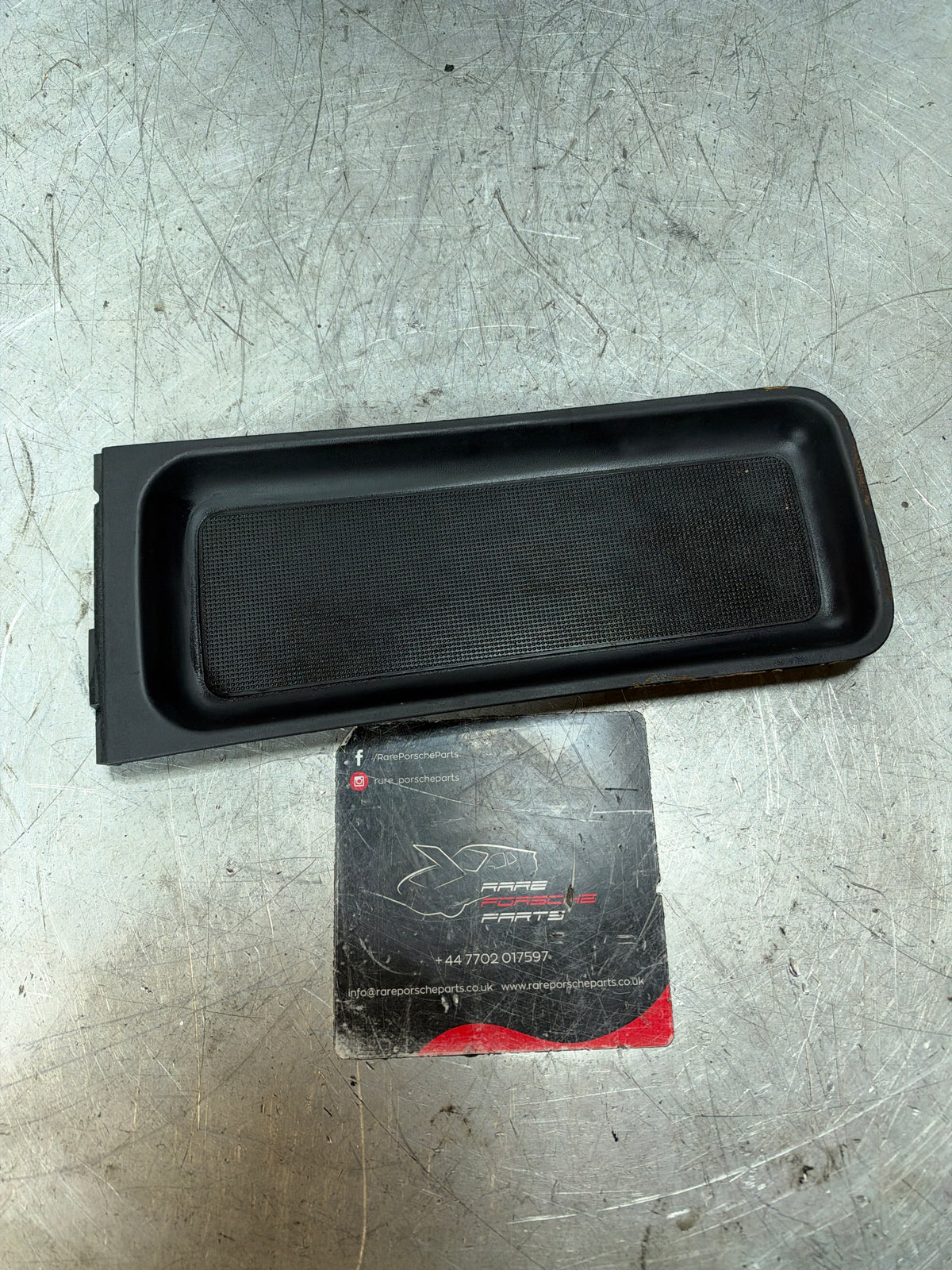 Porsche 944 86-92 armrest tray with rubber pad 94455215500 used