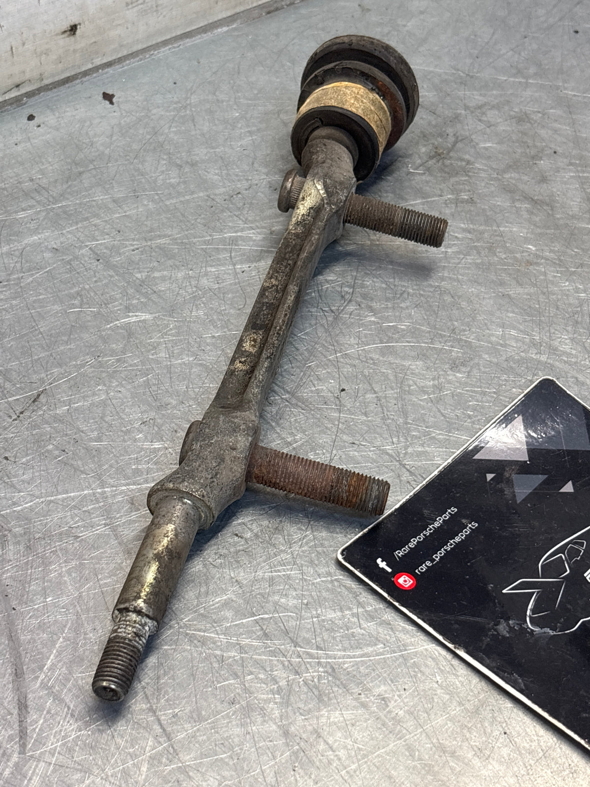 Porsche 928 control arm axle, used 92834143108
