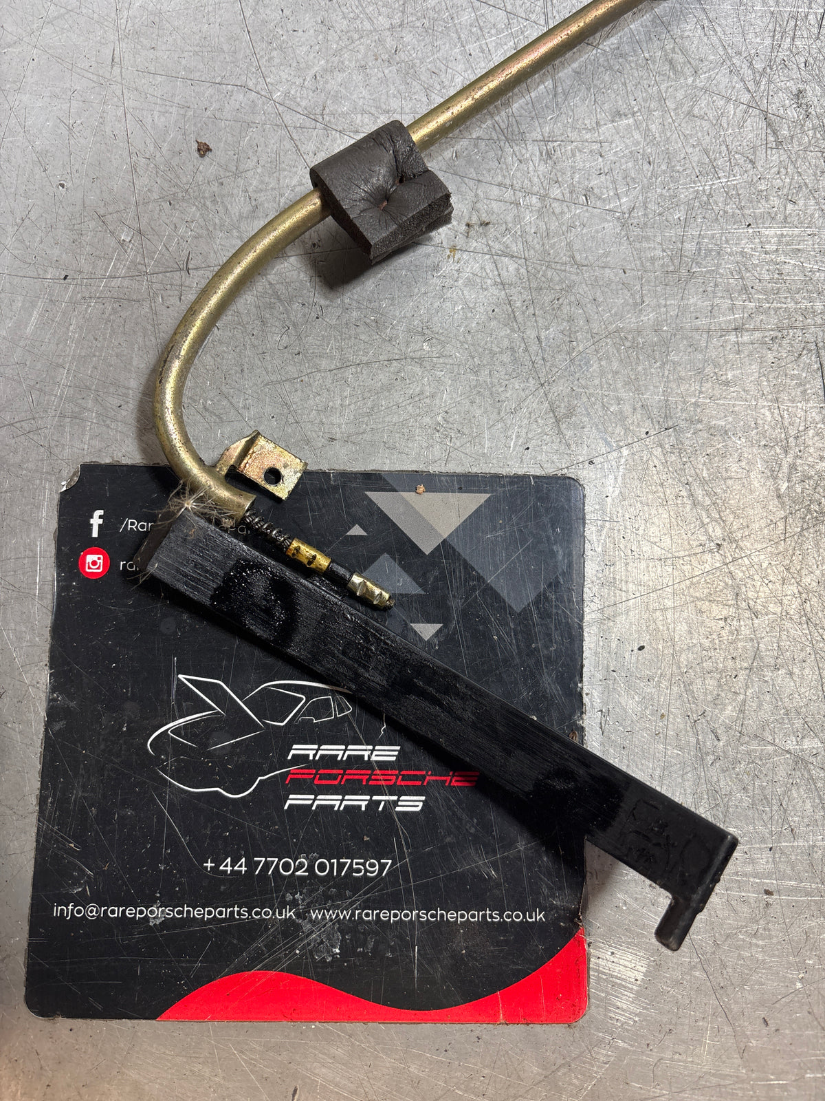 Porsche 924 944 early targa, sunroof lift mechanism right side O/S, Used, -85.5 94456494101 / 94456494100