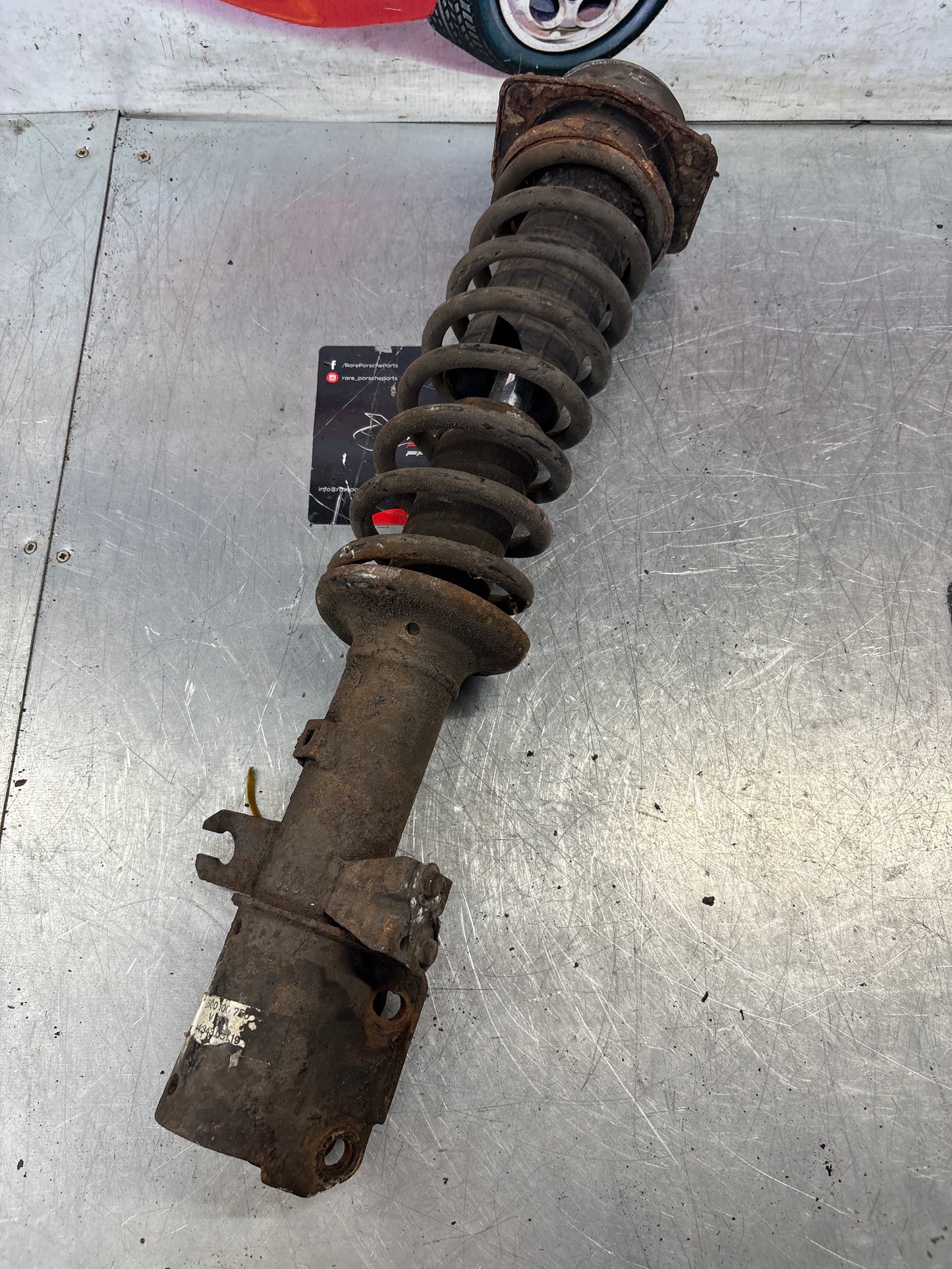 Porsche 944 S2 left, near side, shock absorber , 94434303119 used, spares or repair