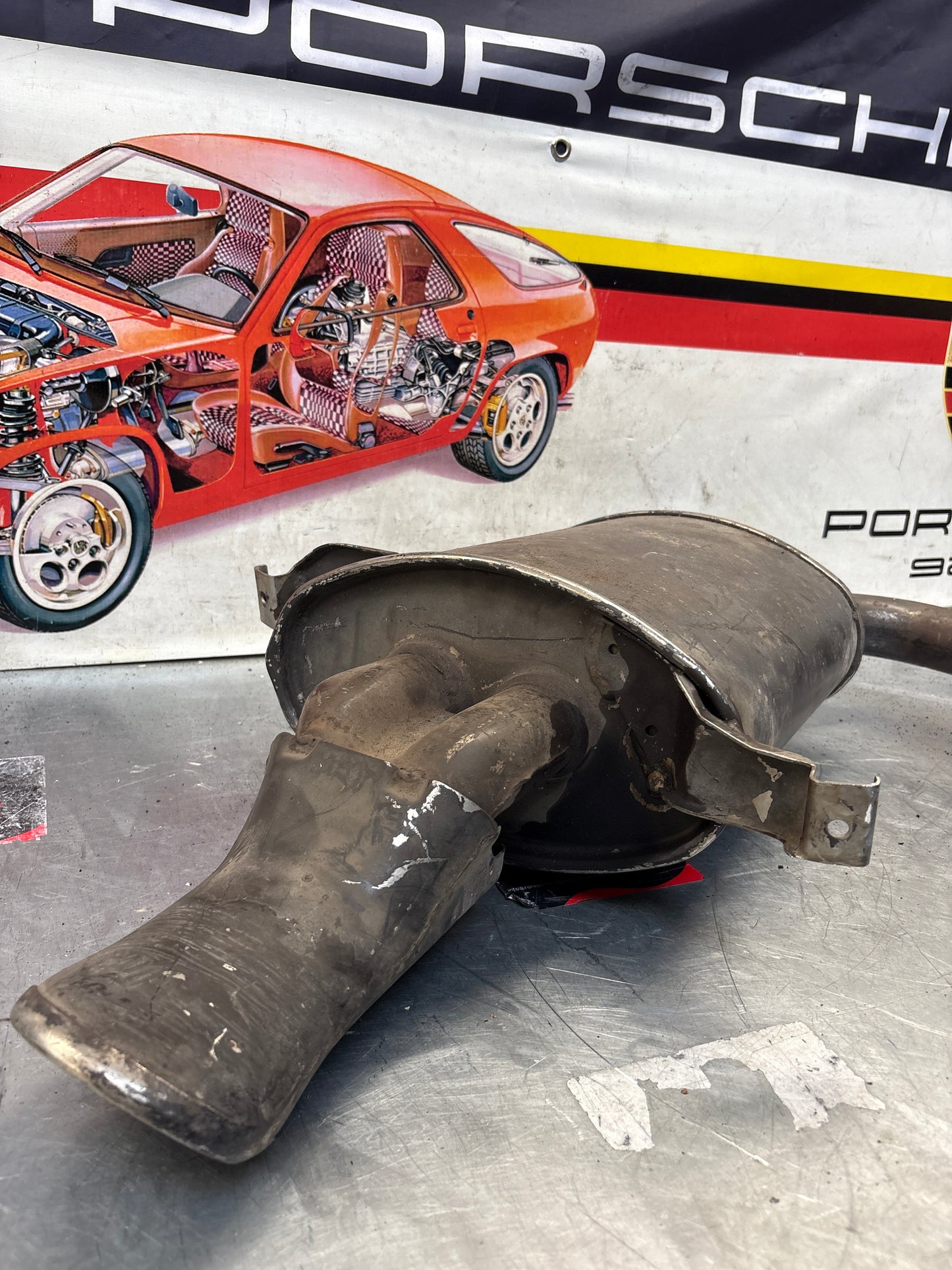 Porsche 928 rear exhaust box, used 92811109701