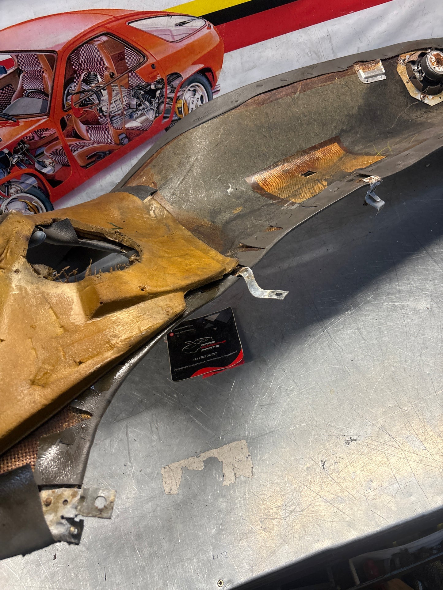 Porsche 928 left side lower side trim panel, grey used 92855502157