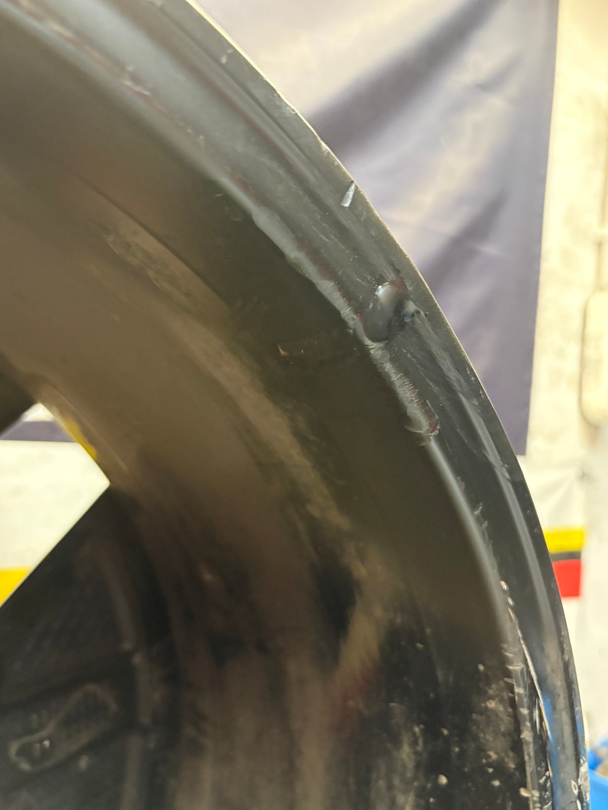 Porsche taycan wheel, spares or repair 9J1601025J