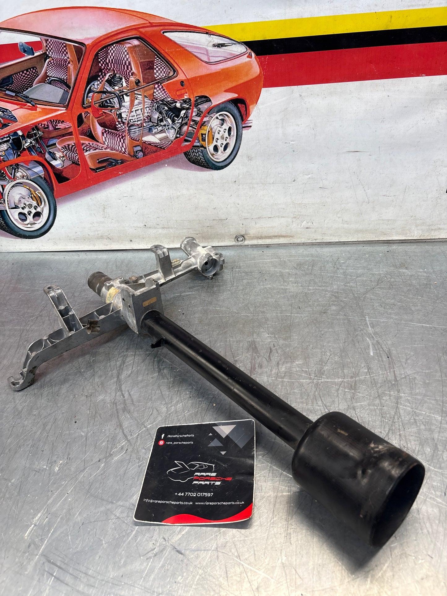 Porsche 928 steering coloumn assembly, used 92834707300 / 01