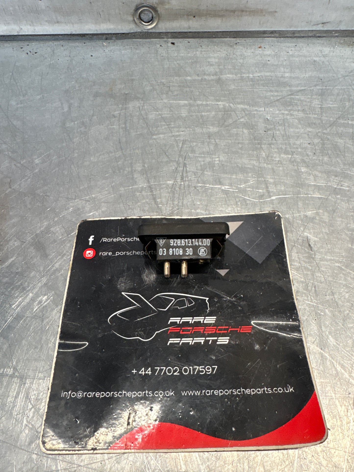 Porsche 928 power seat switch, used 92861314400