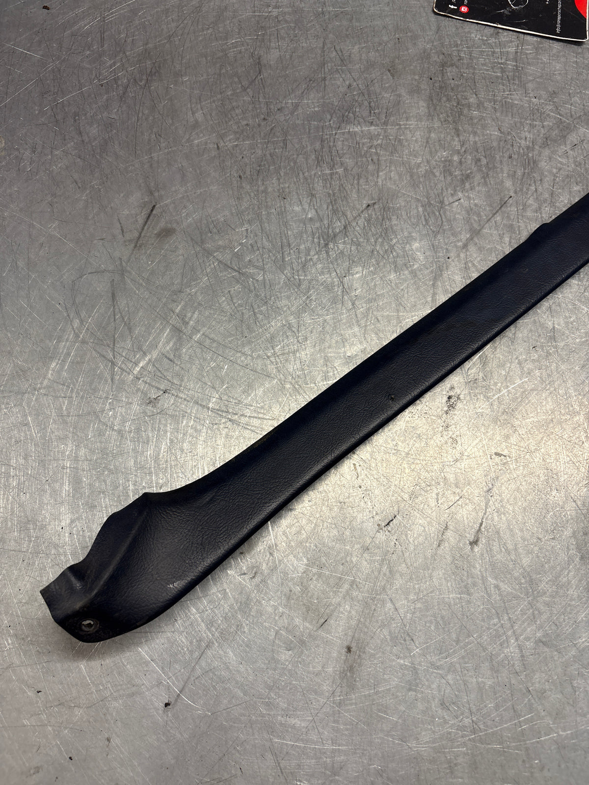 Porsche 928 tailgate trim, left, near side, marine blue, 92855503702, used
