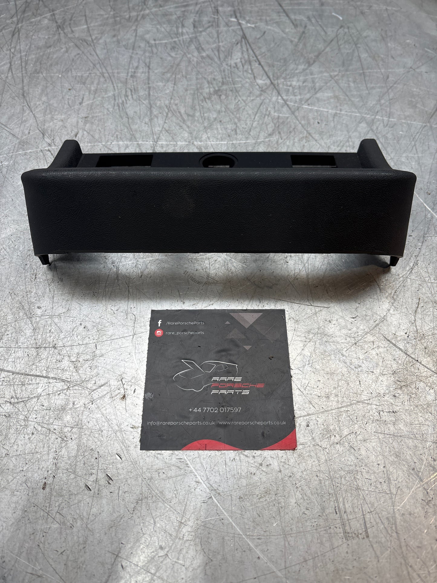 Porsche 924/944 New Dash Strumentazione Cover nero/nero 477857977