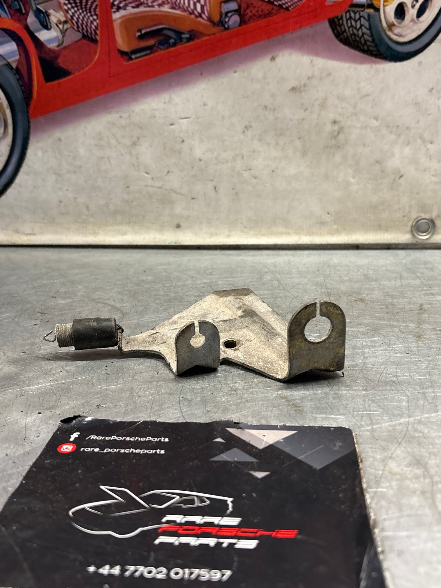 Porsche 944 (1982-1985.5) Inlet Manifold Mounting Bracket 94411016104, used
