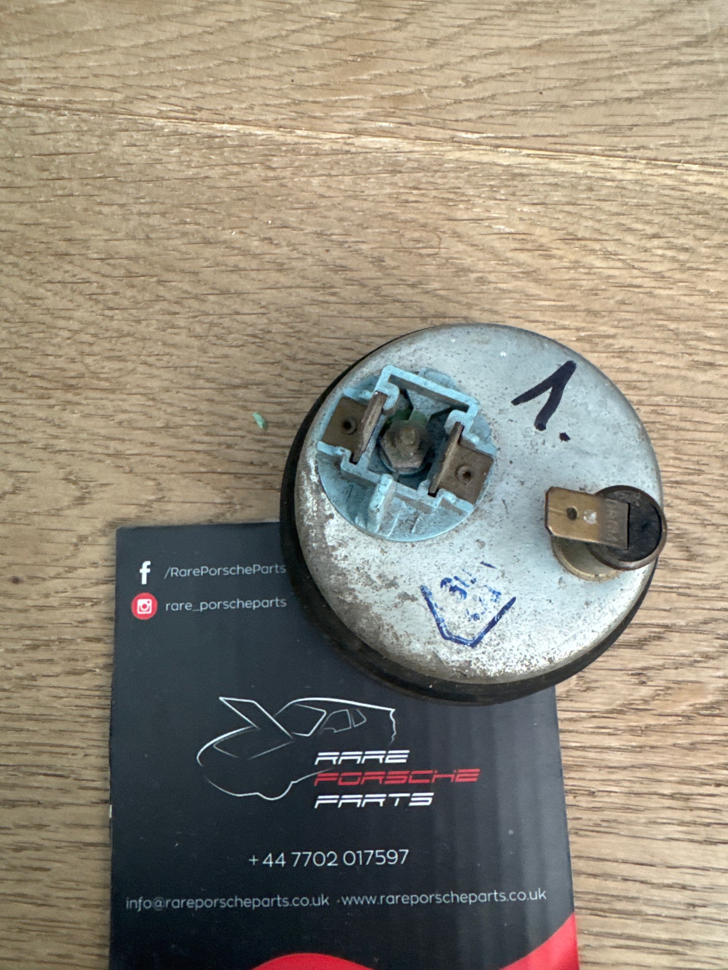 Porsche 914 voltmeter 91461411510 used