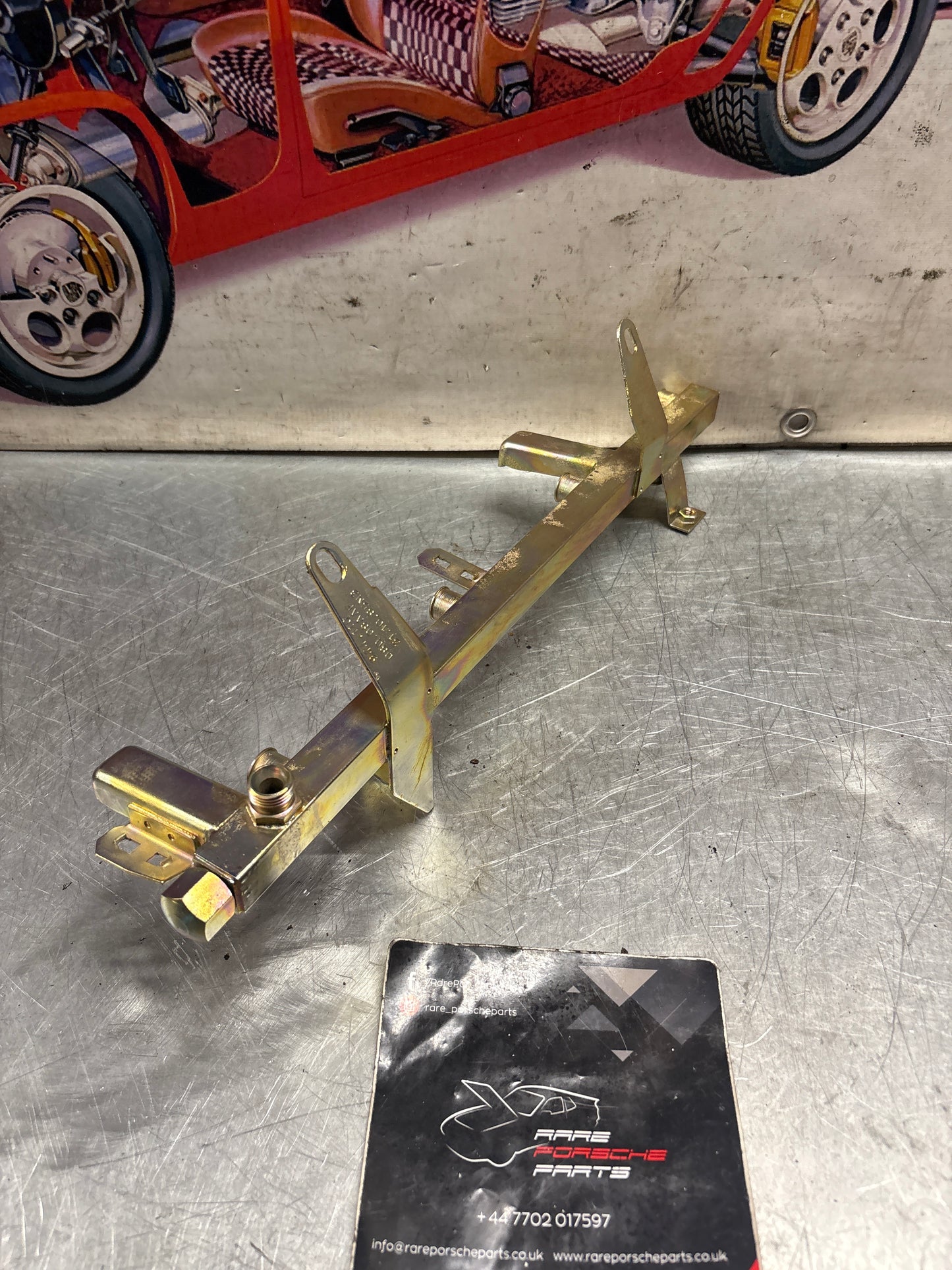 Porsche 924S / 944 2.5 (1986-1989) Fuel Rail 94411008008 refurbished