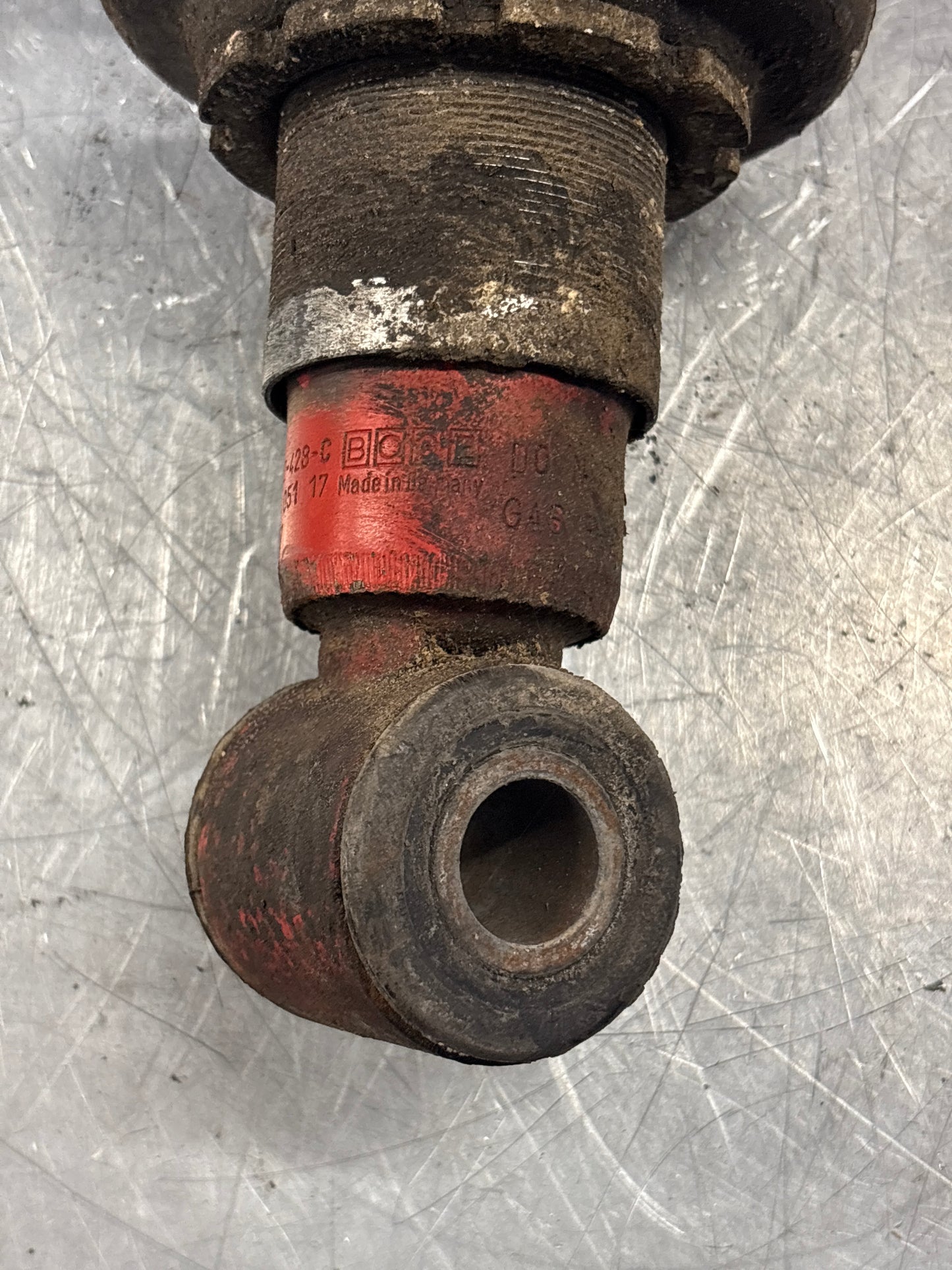 Porsche 928 rear shock absorber, 92833305117