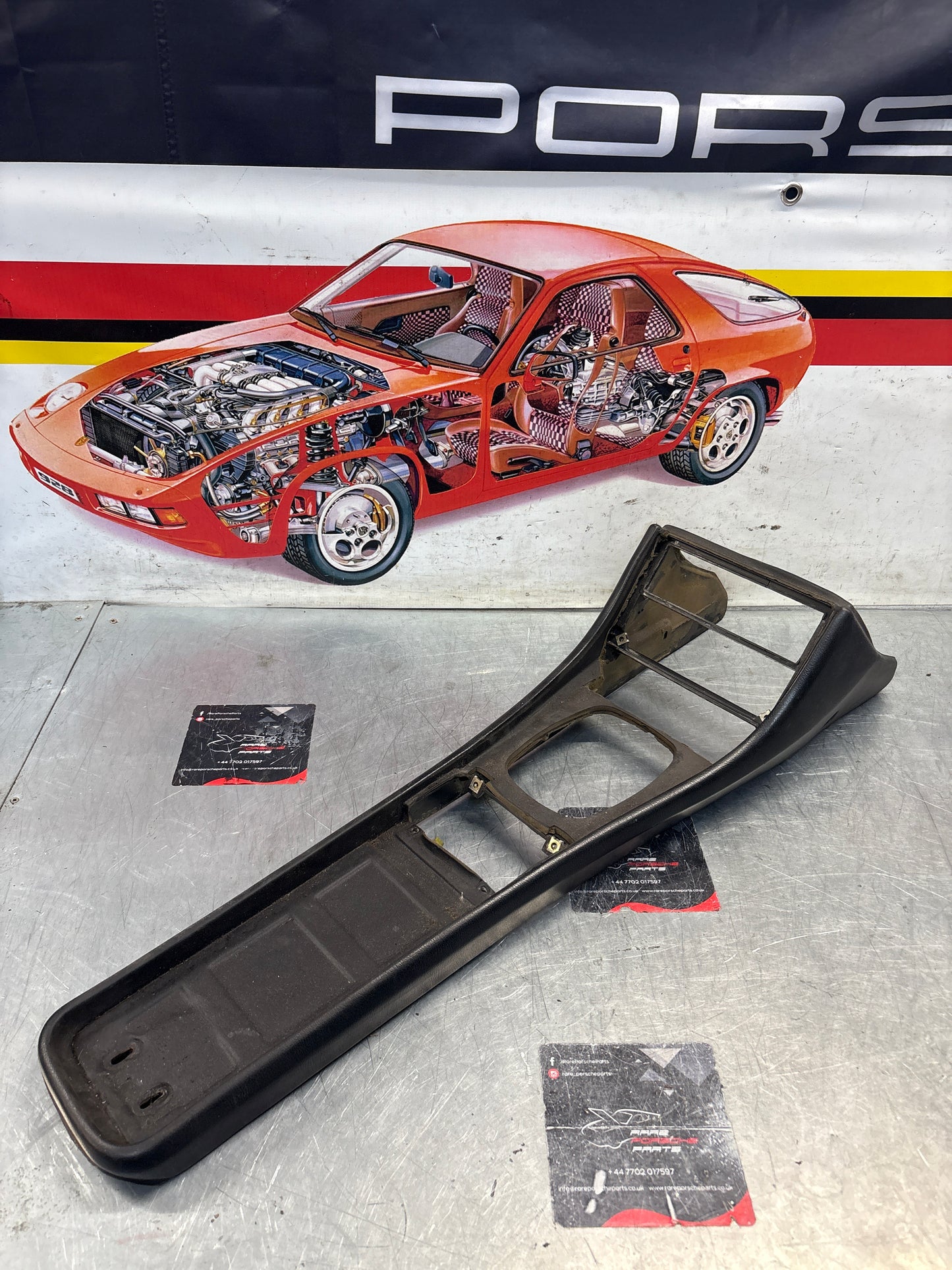 Porsche 944 centre console black 94455205100 used