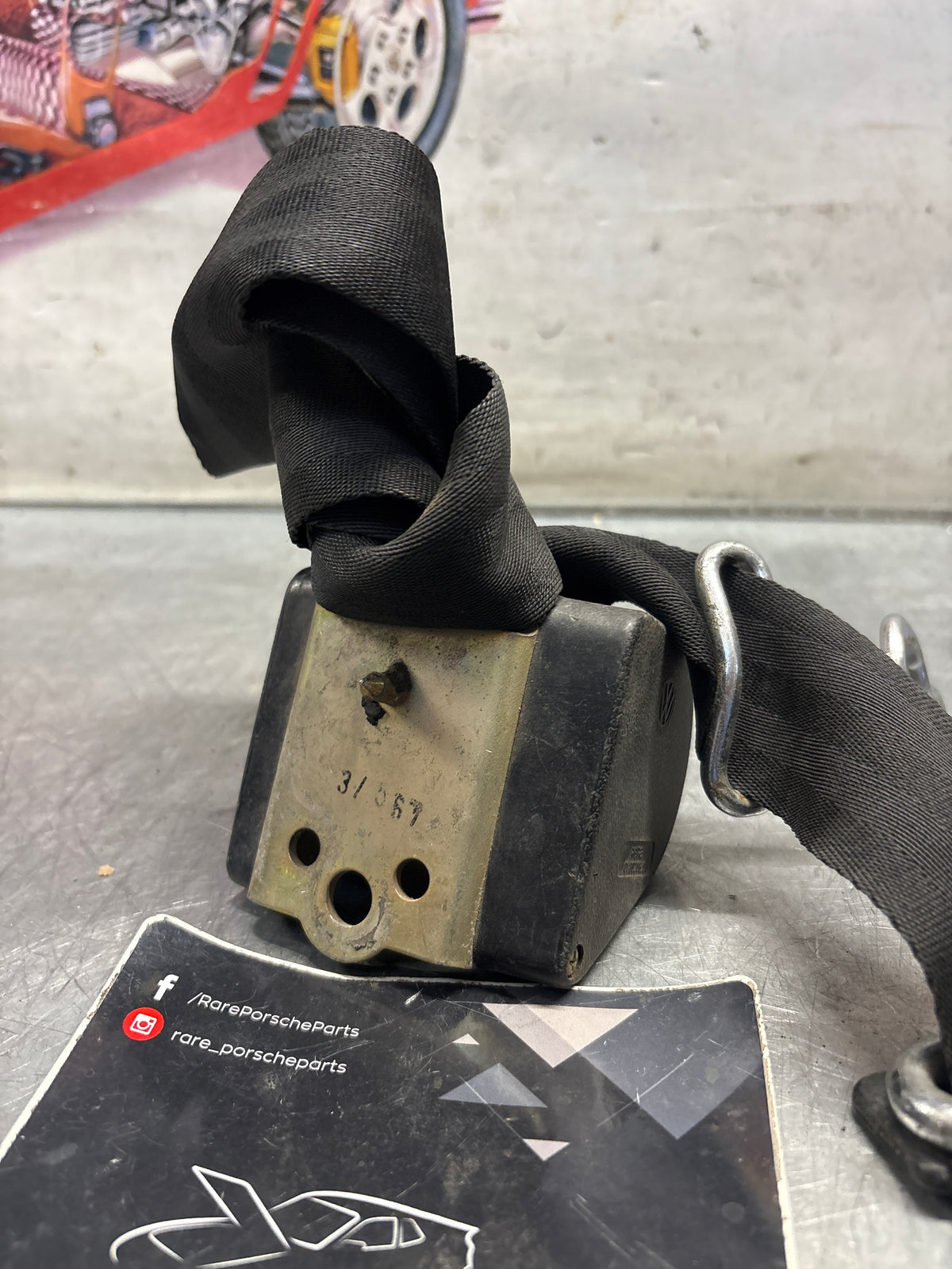 Porsche 914 left side seat belt, used 91480318110