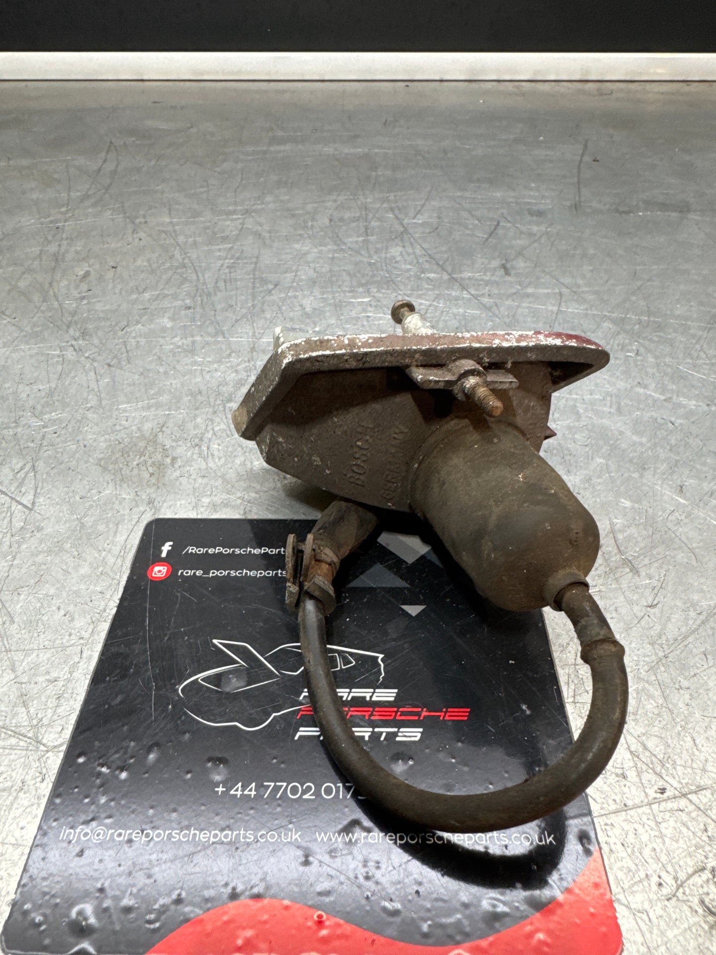 Porsche 928 928S right indicator unit, 928631421010 used, study photos