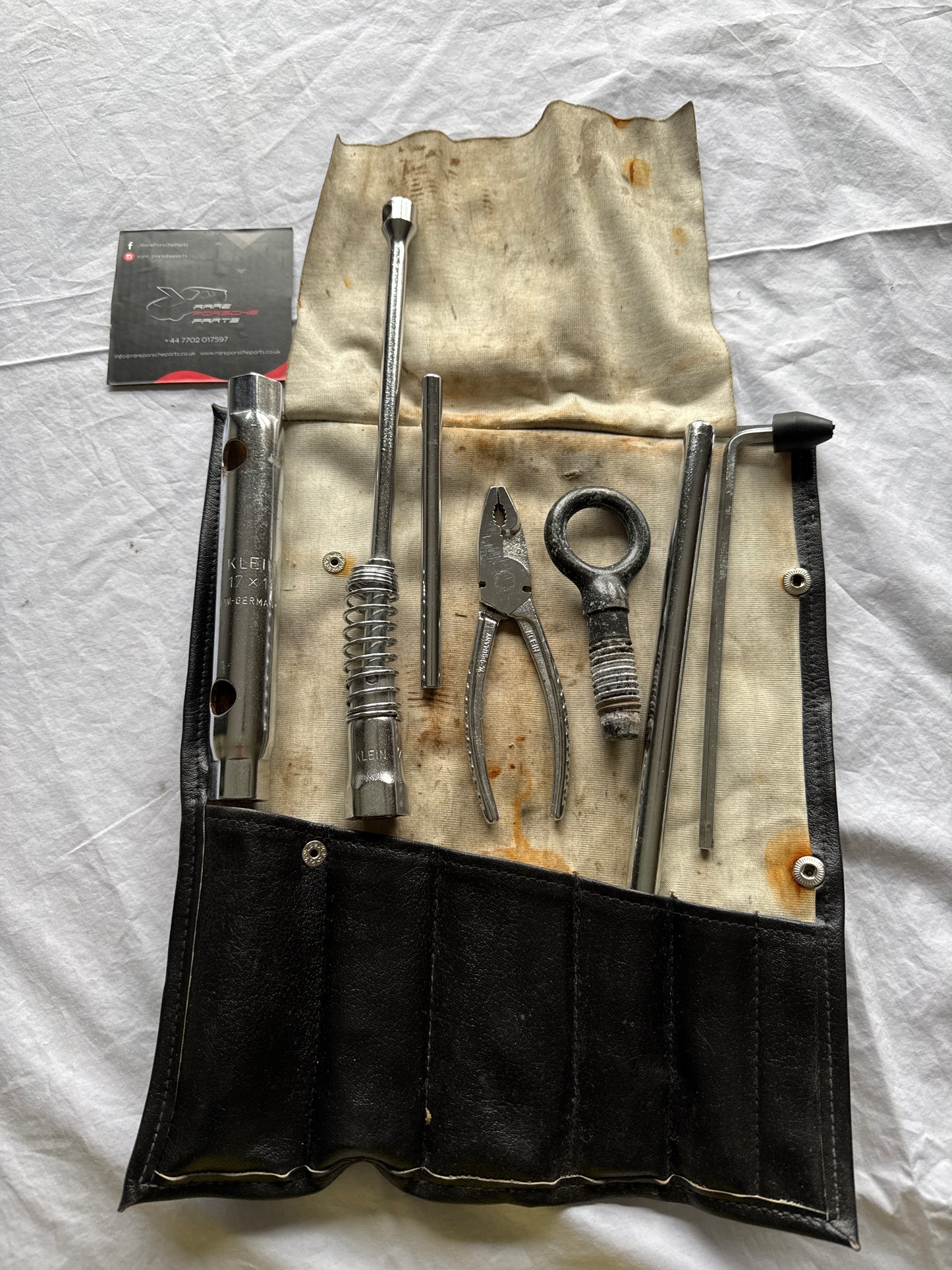 Porsche tool kit