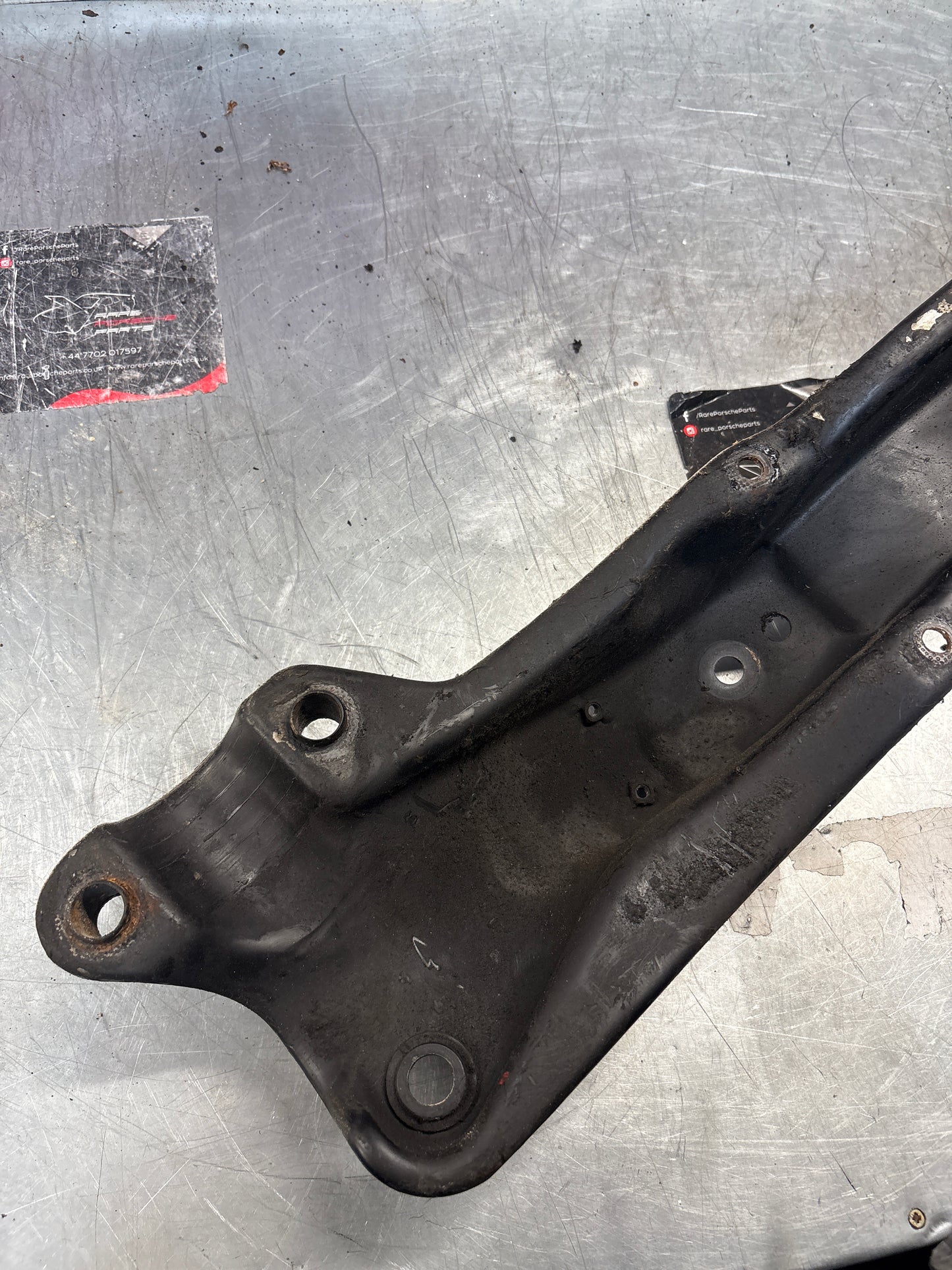 Porsche 928 82-85 engine mount, used 92837501106