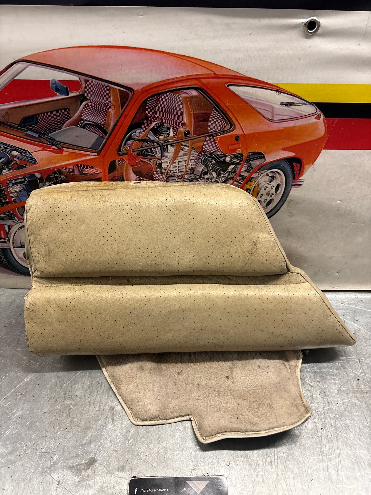 Porsche 928 rear left seat cushion, blue, leather, used 92852205951