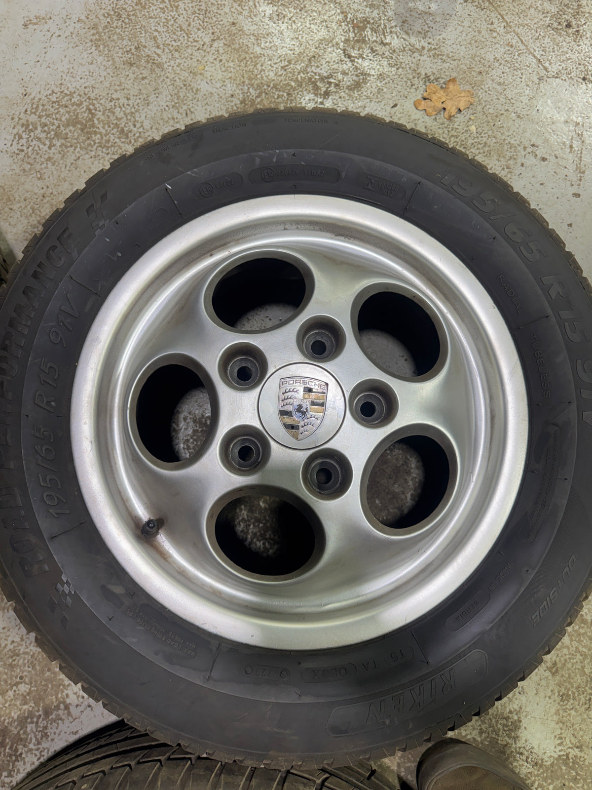 Porsche 924S tele dial Wheels. 6Jx15 ET52.3 - 94436210200- Used