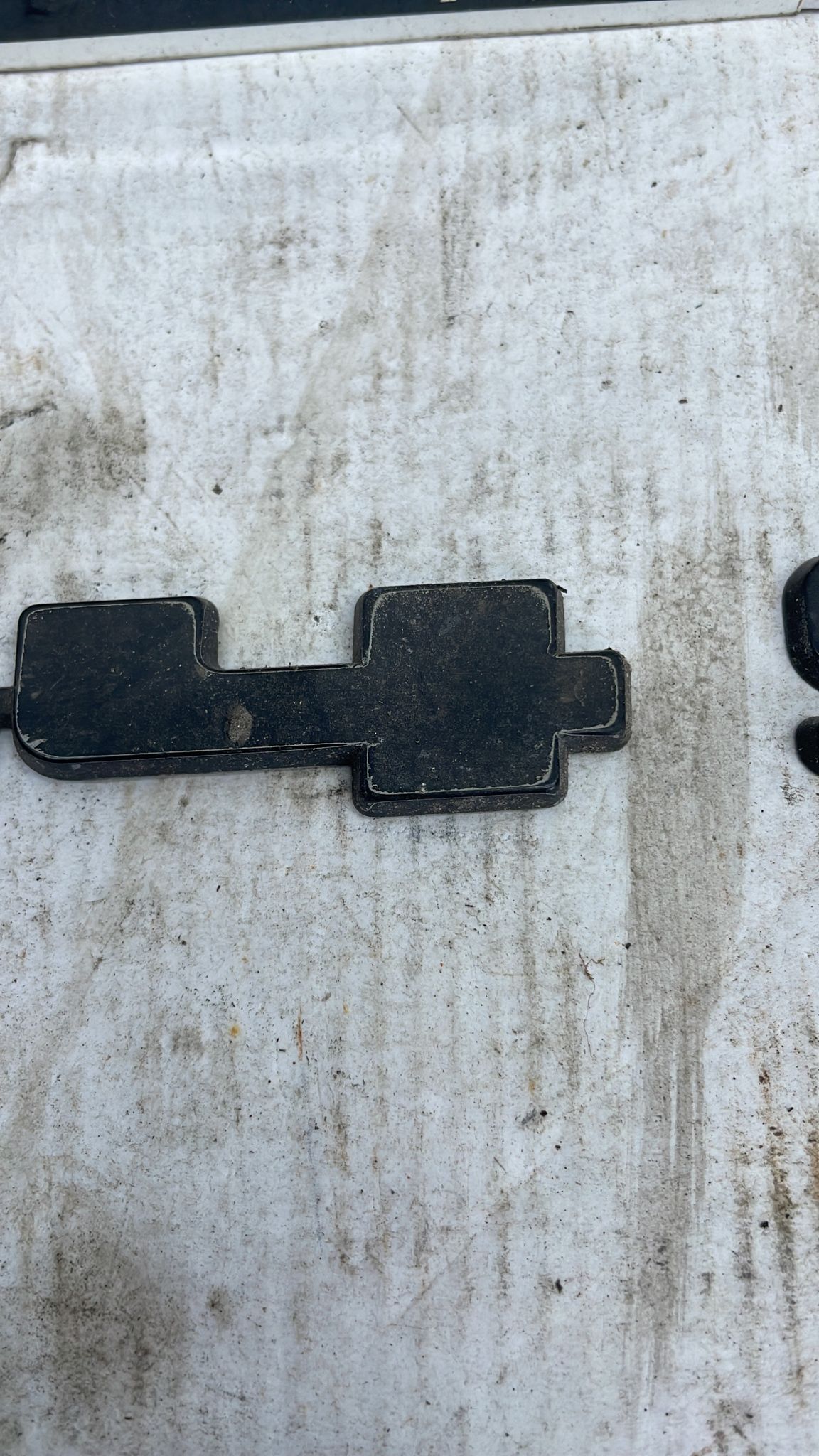 Porsche 944 S Rear tailgate badge. Black original used.