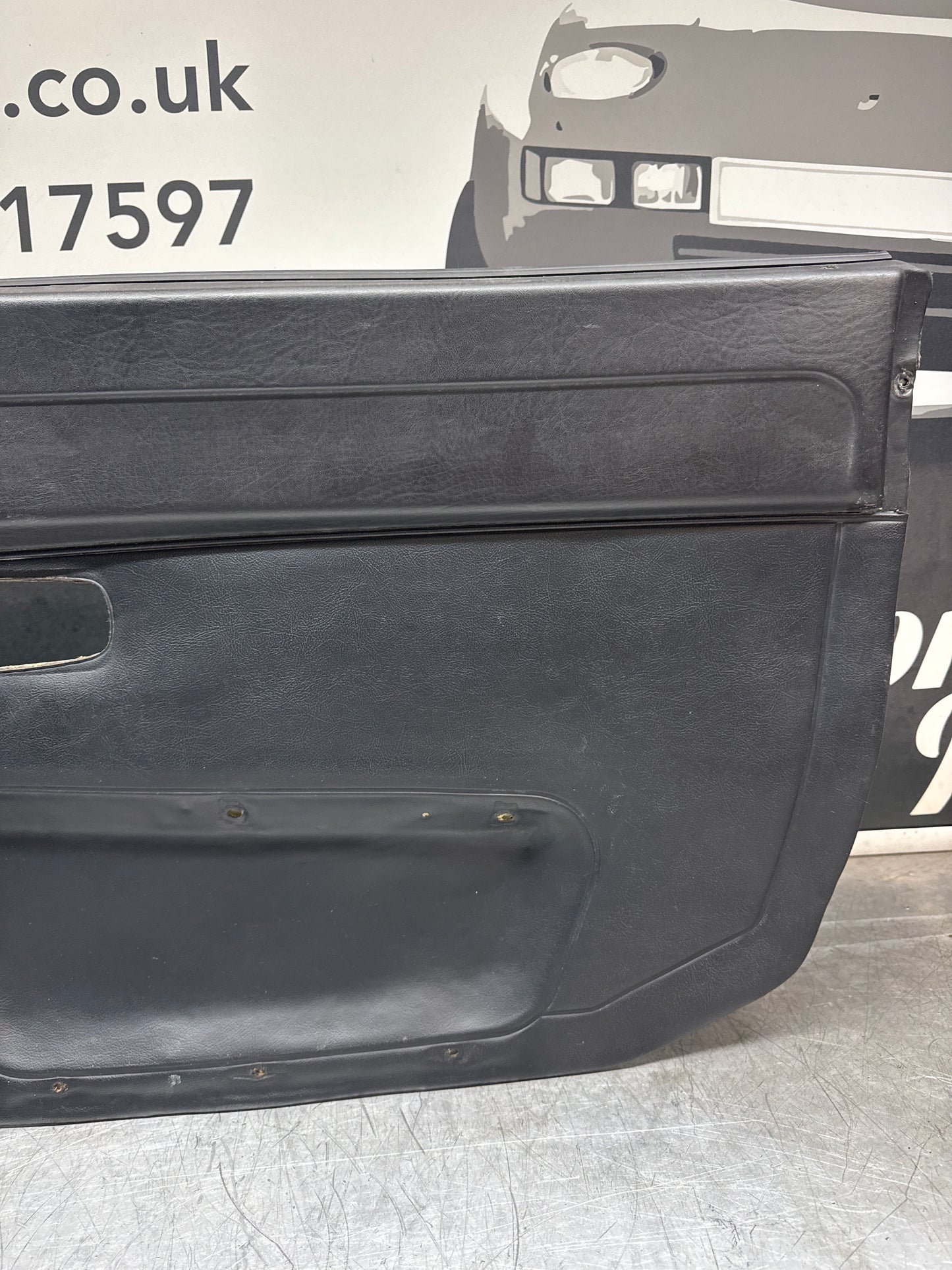 Porsche 924/944 early Porsche black door card used condition right side, Rhd, Fibreglass repaired. 478867012
