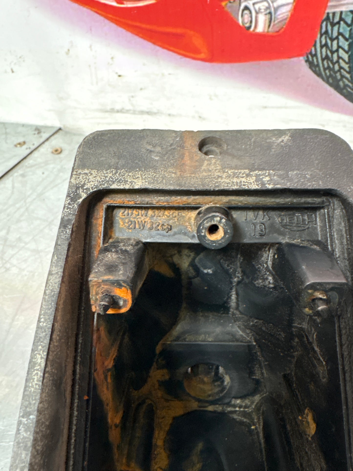 Porsche 924 O/S Front indicator unit, without lense used 477953065A