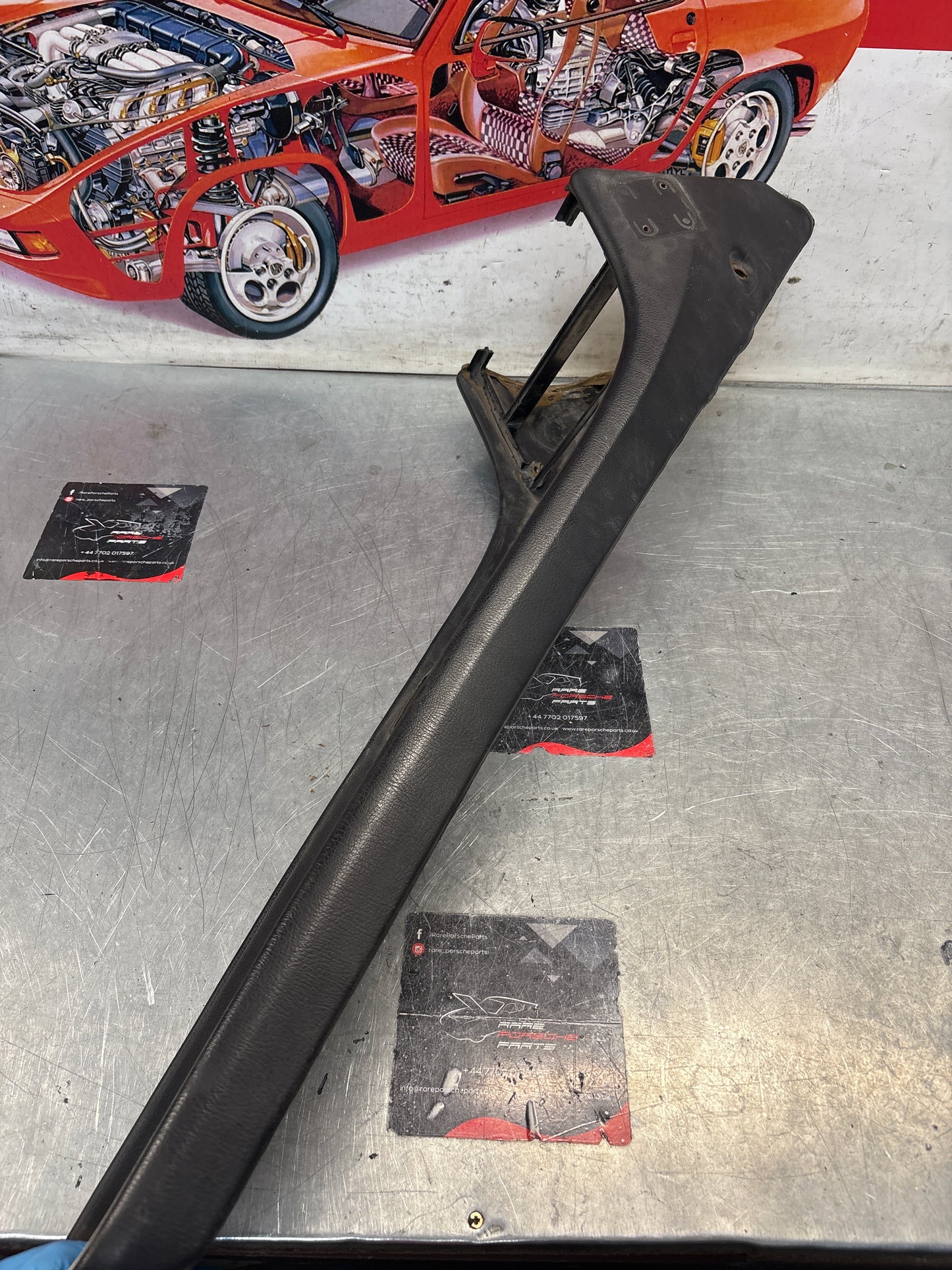 Porsche 944 centre console black 94455205100 used