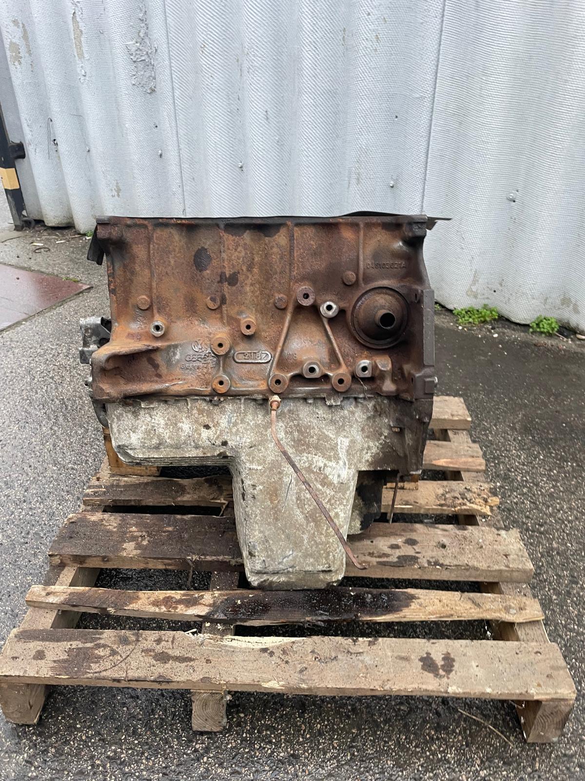 Porsche 924 Turbo S1 31/01 short block, used