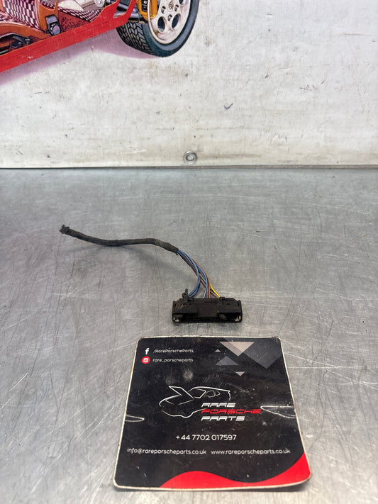 Porsche 944 cable harness connector, for spares or repair 94461231100