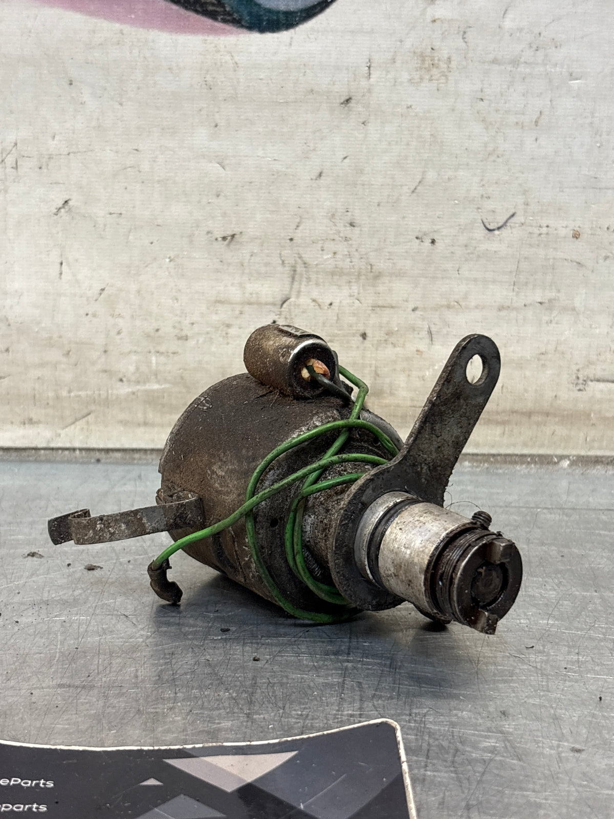 Porsche 912 / 356 fuel distributor, used 0231178009