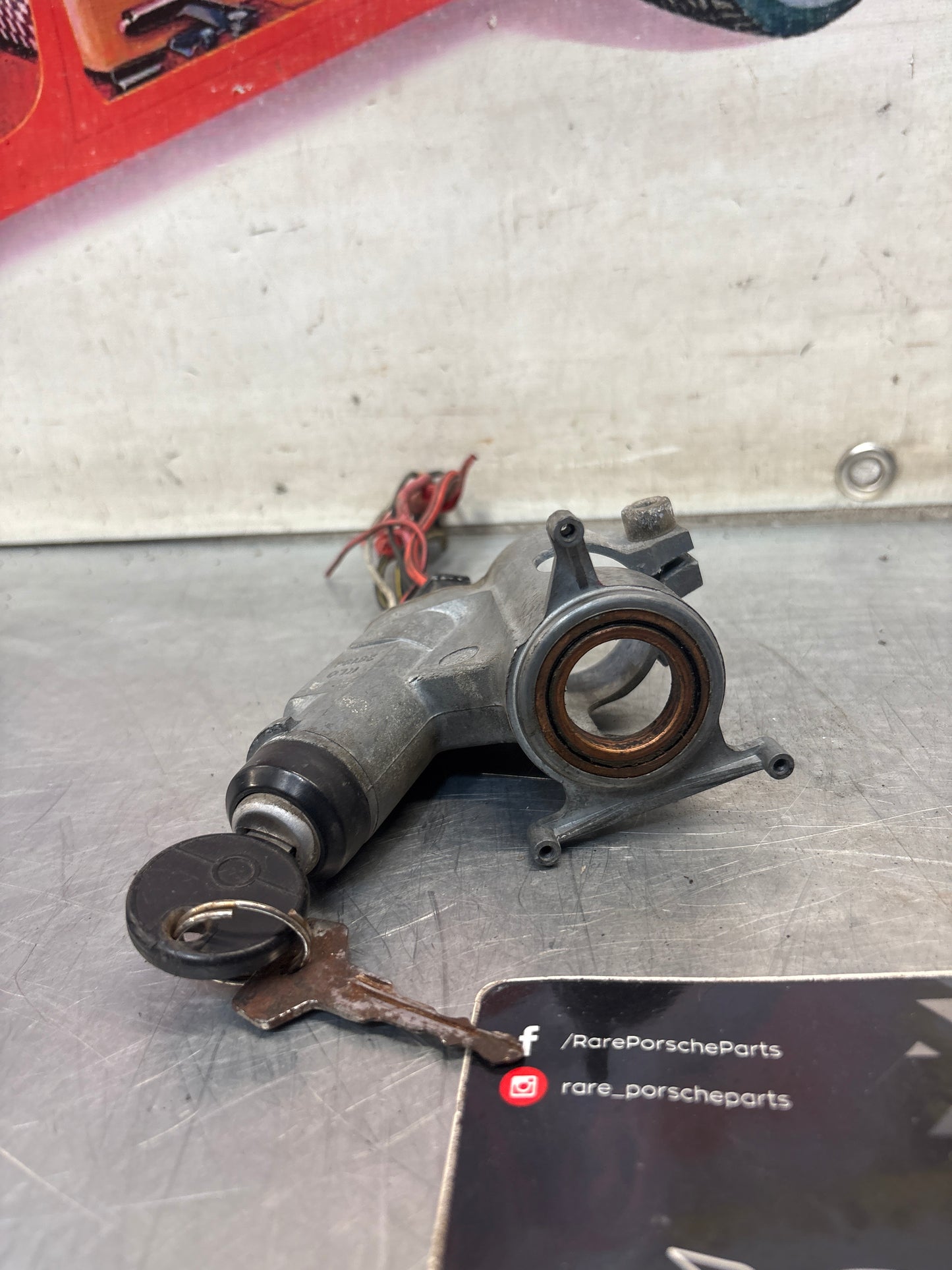 Porsche 924 / 944 ignition barrel. 171905851 used