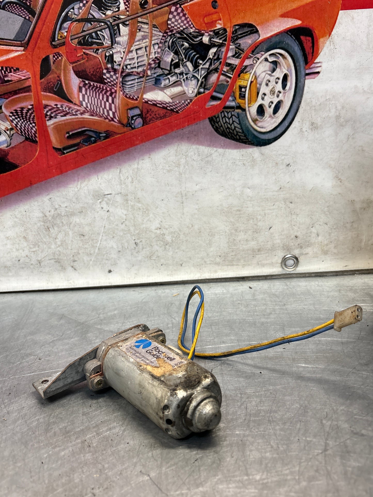 Porsche 911 964 993 targa roof, sunroof motor 91162401603 used