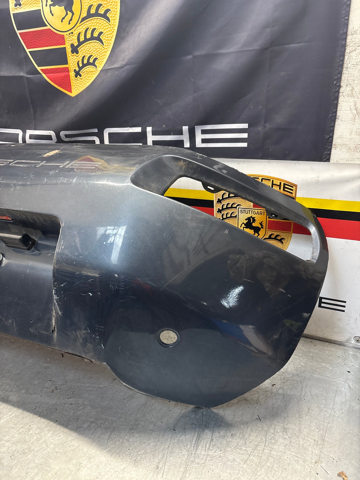 Porsche 928 rear bumper, used 92850502303 / 474181