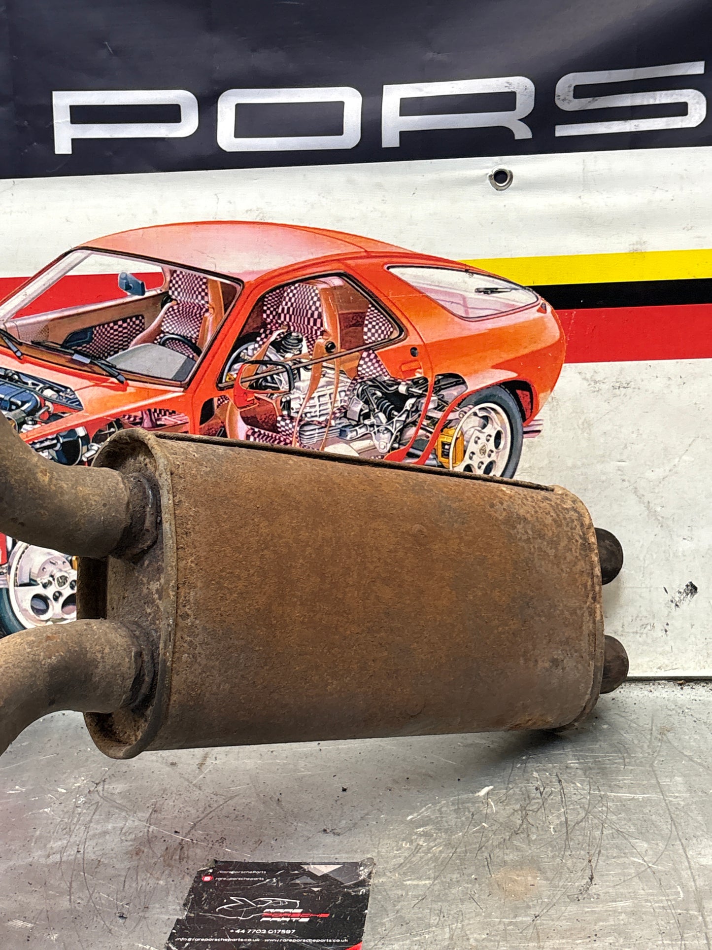 Porsche 928 front muffler, used