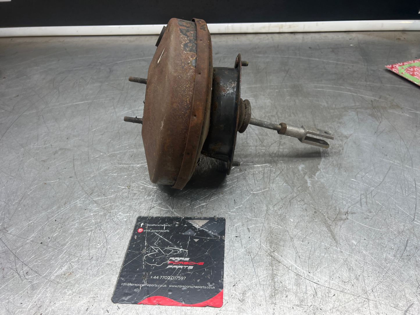 Porsche 944 brake booster, used 94435502503