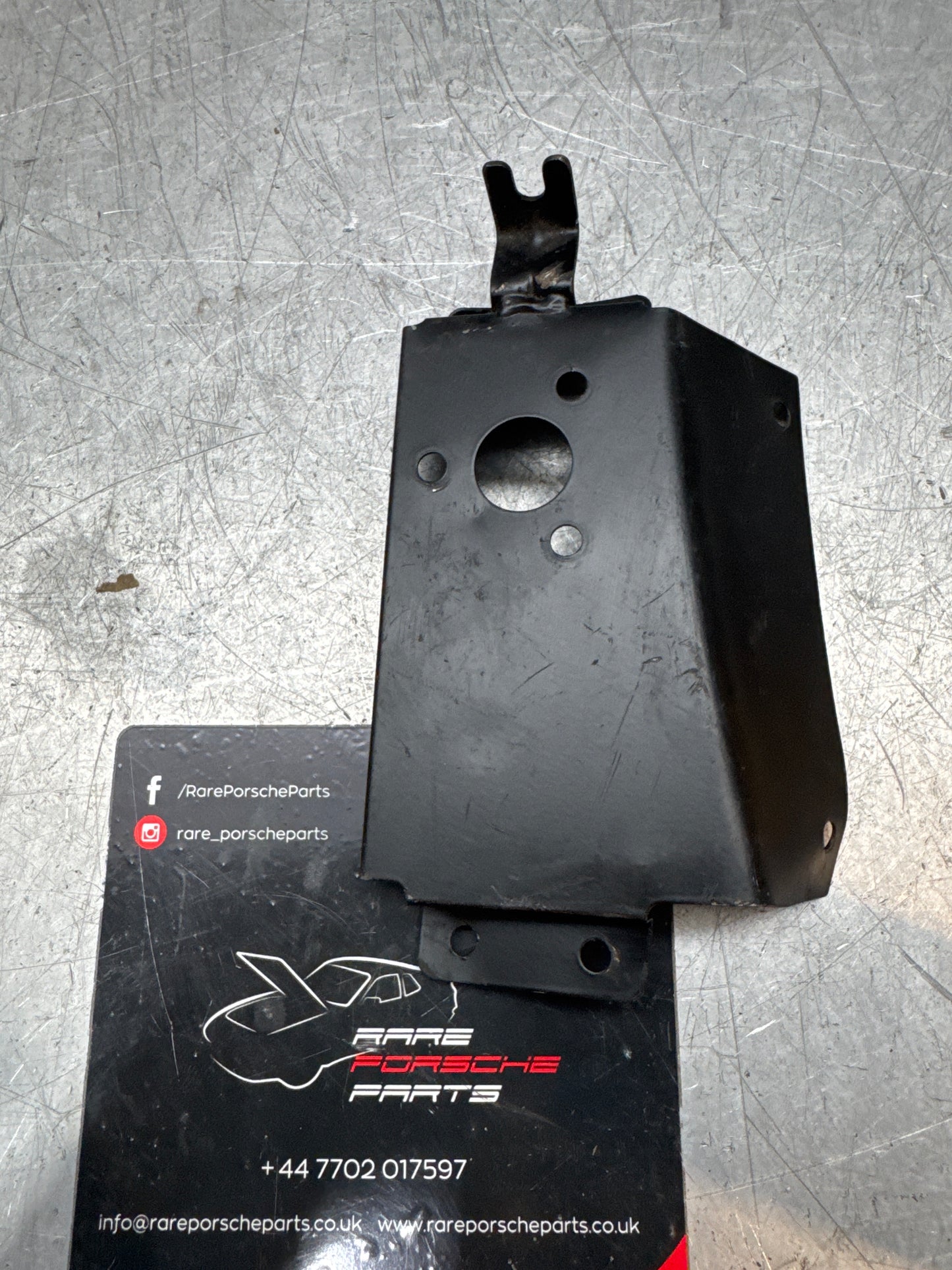 Porsche 944 convertible cabrio, mounting plate for electric motor 94150262910 used