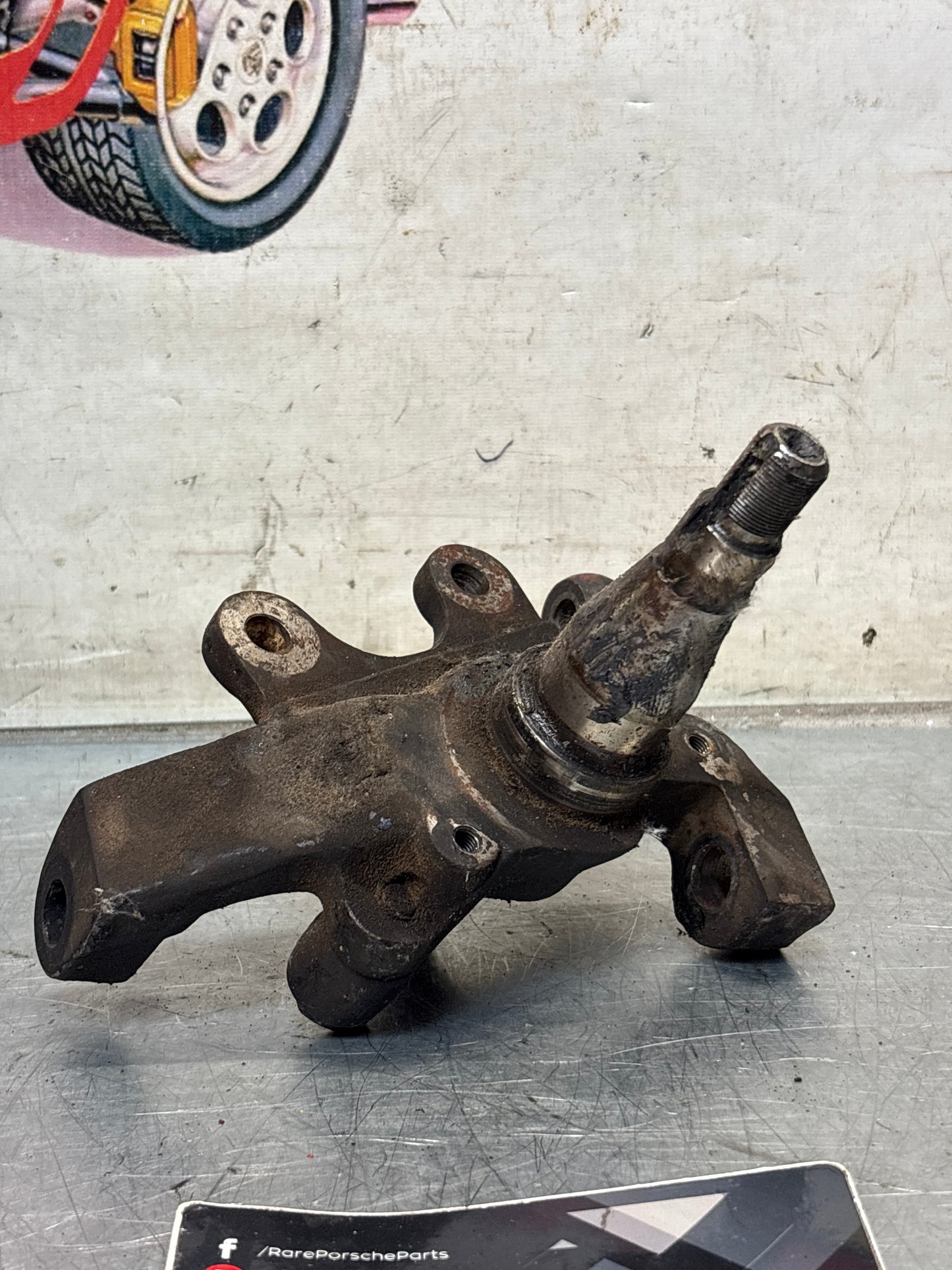 Porsche 928 left steering spindle knuckle, used 92834105703