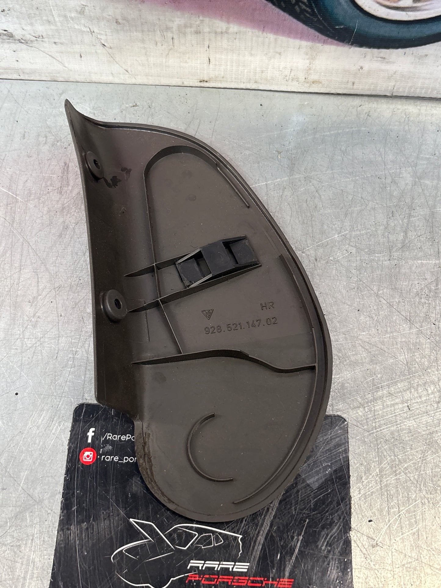 Porsche 928 seat hinge cover grey, left used 92852114702