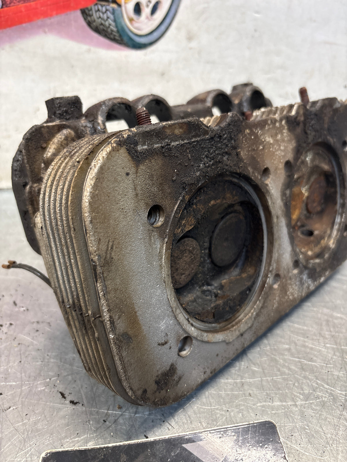 Porsche 914, cylinder head, right side, used 021101371Q