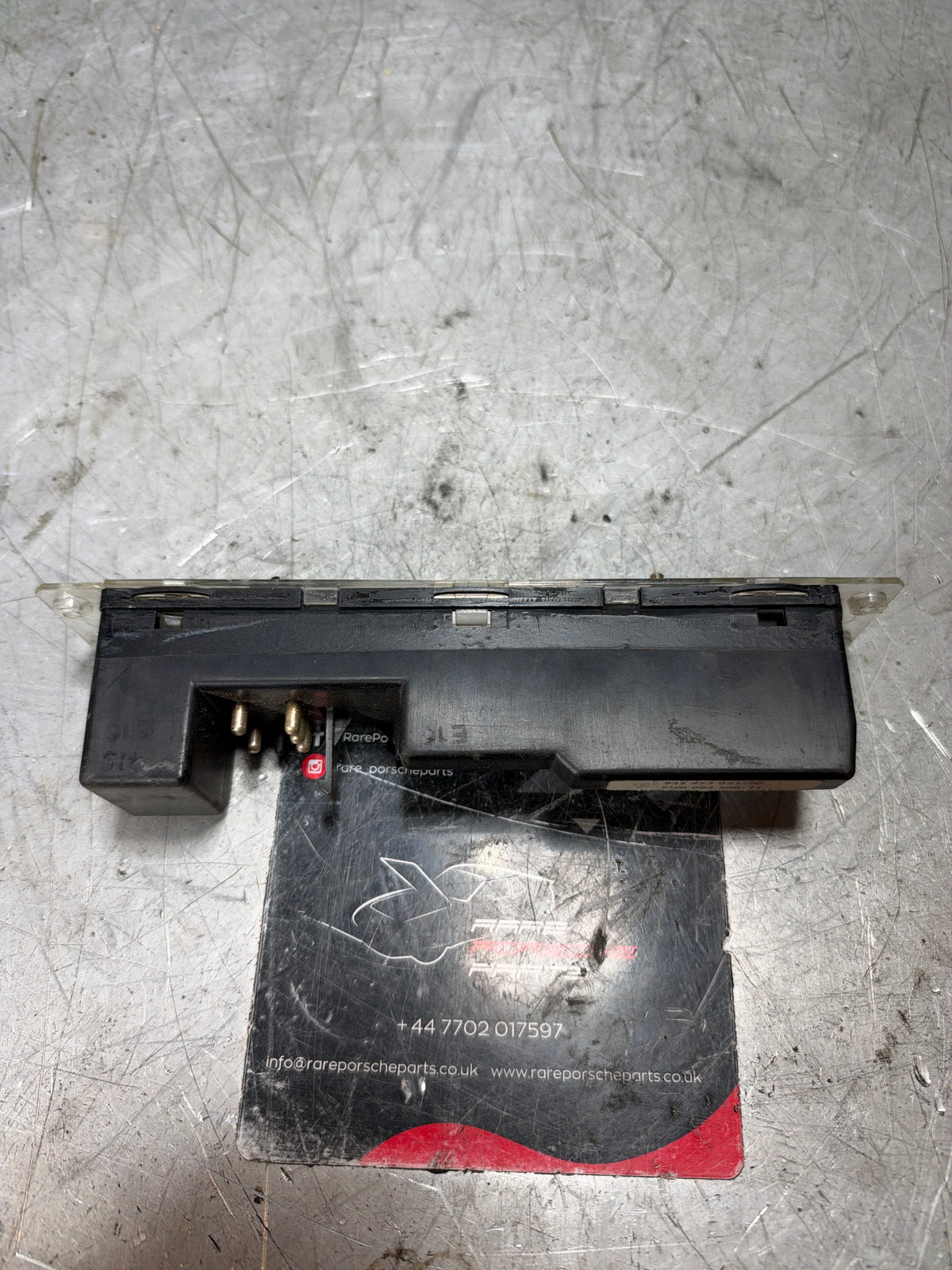 Porsche 944 climate heater control switch unit 85.5-91 years. 94465302103 used, broken plastic
