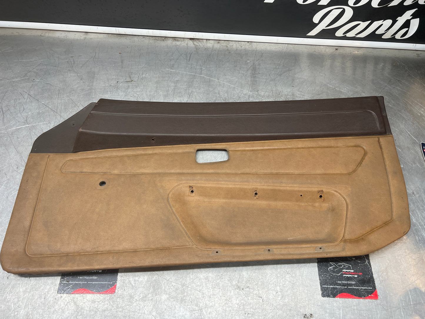 Porsche 924 early manual door card, used for spares or repair 477867012