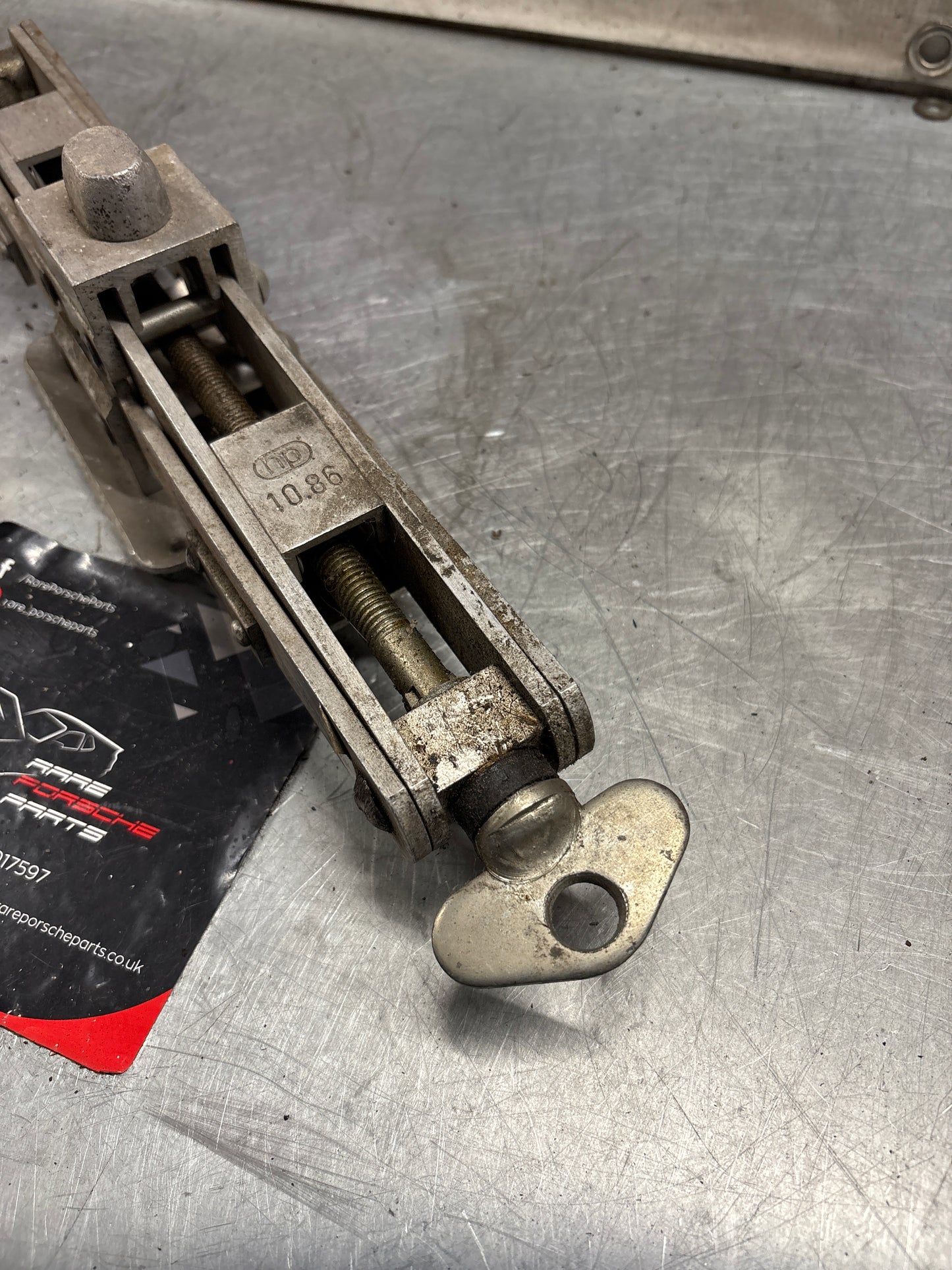 Porsche 944 / 944 Turbo spare tire jack lift, used