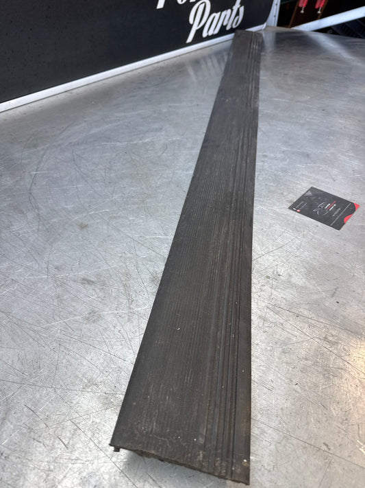 Porsche 924 Turbo Sill Trim, cover right Used