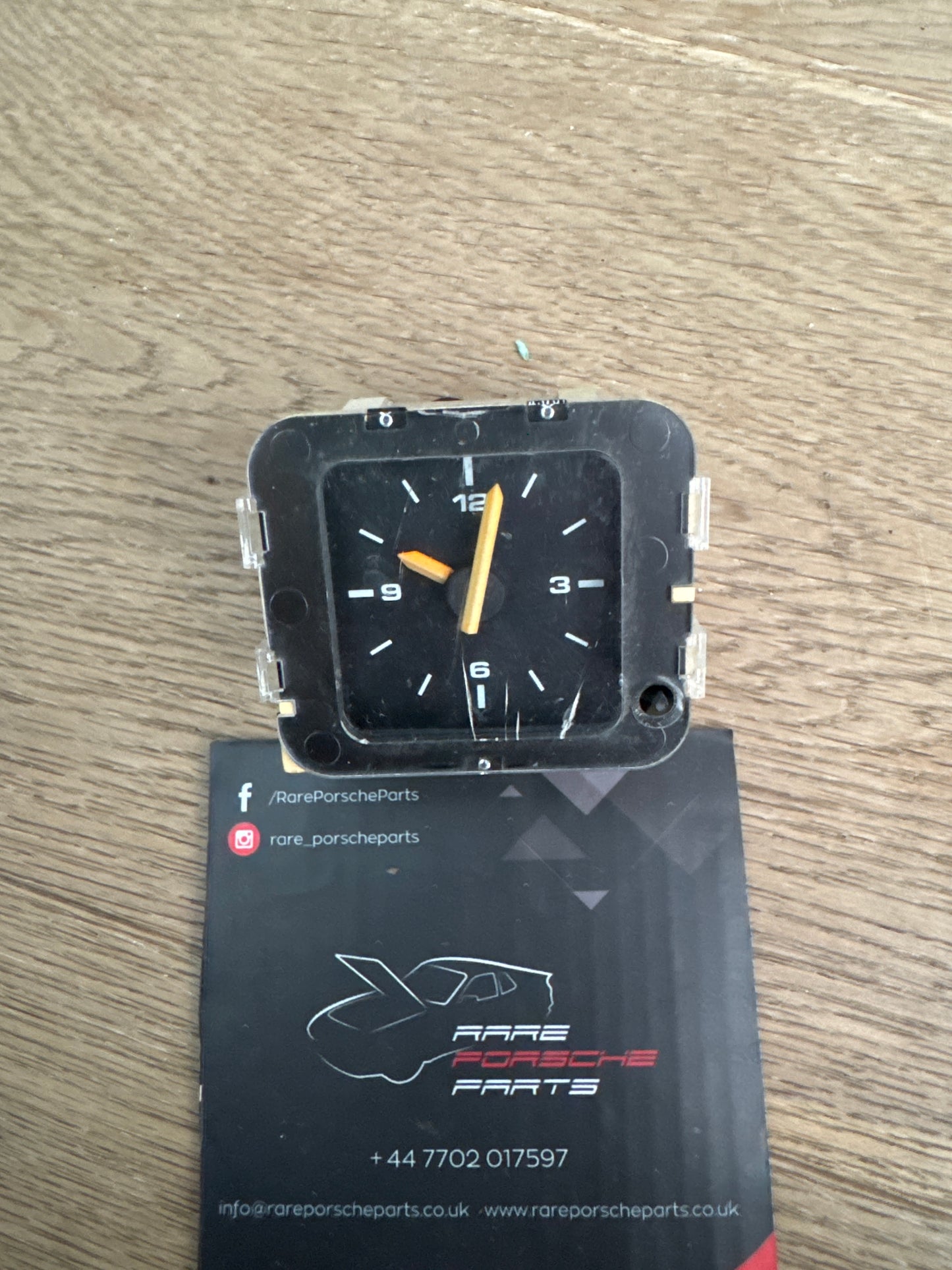 Porsche 968 / 944 clock 9446114800 used (Copy)